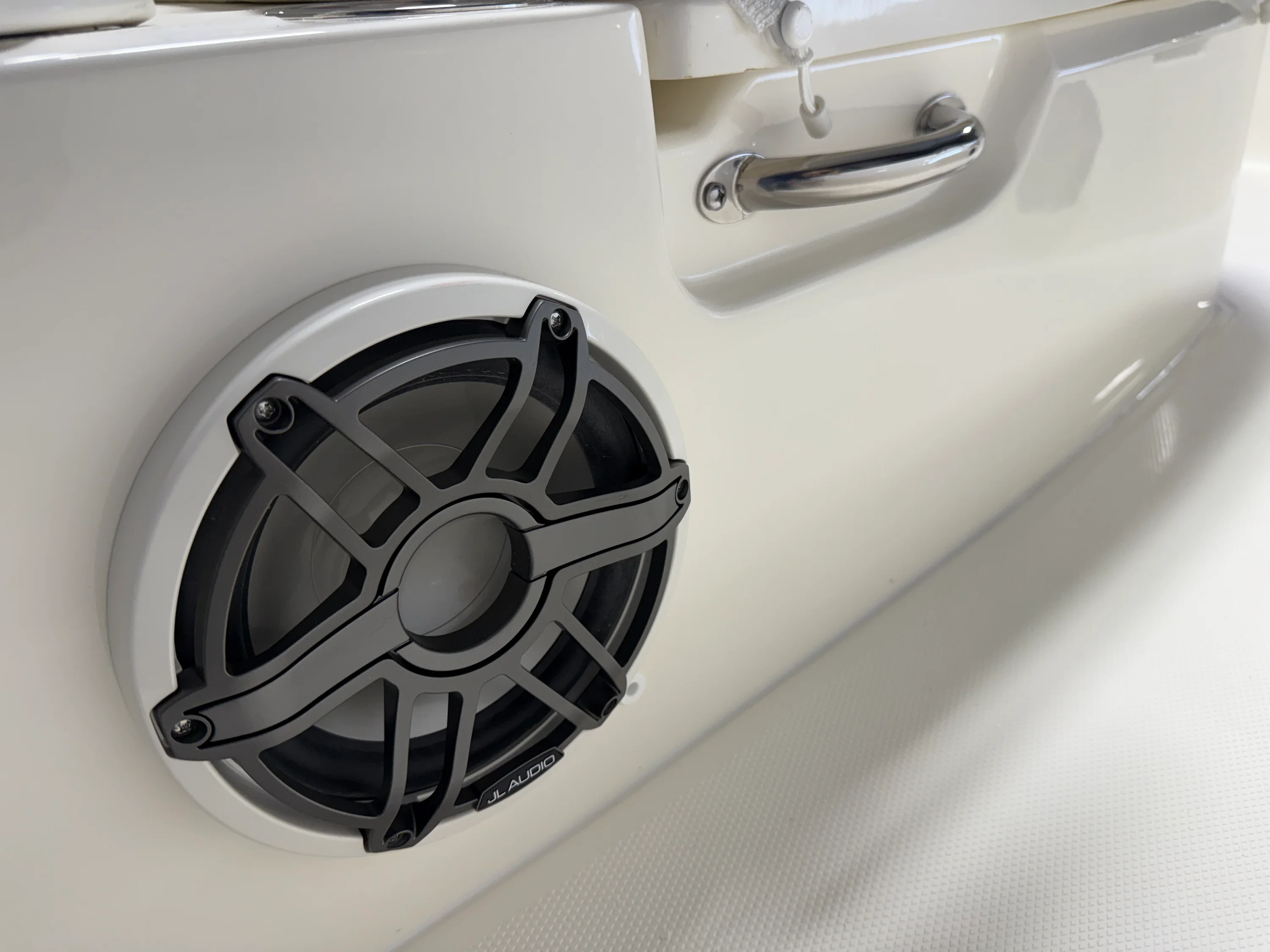 2026 Boston Whaler 250 Dauntless Image Thumbnail #80