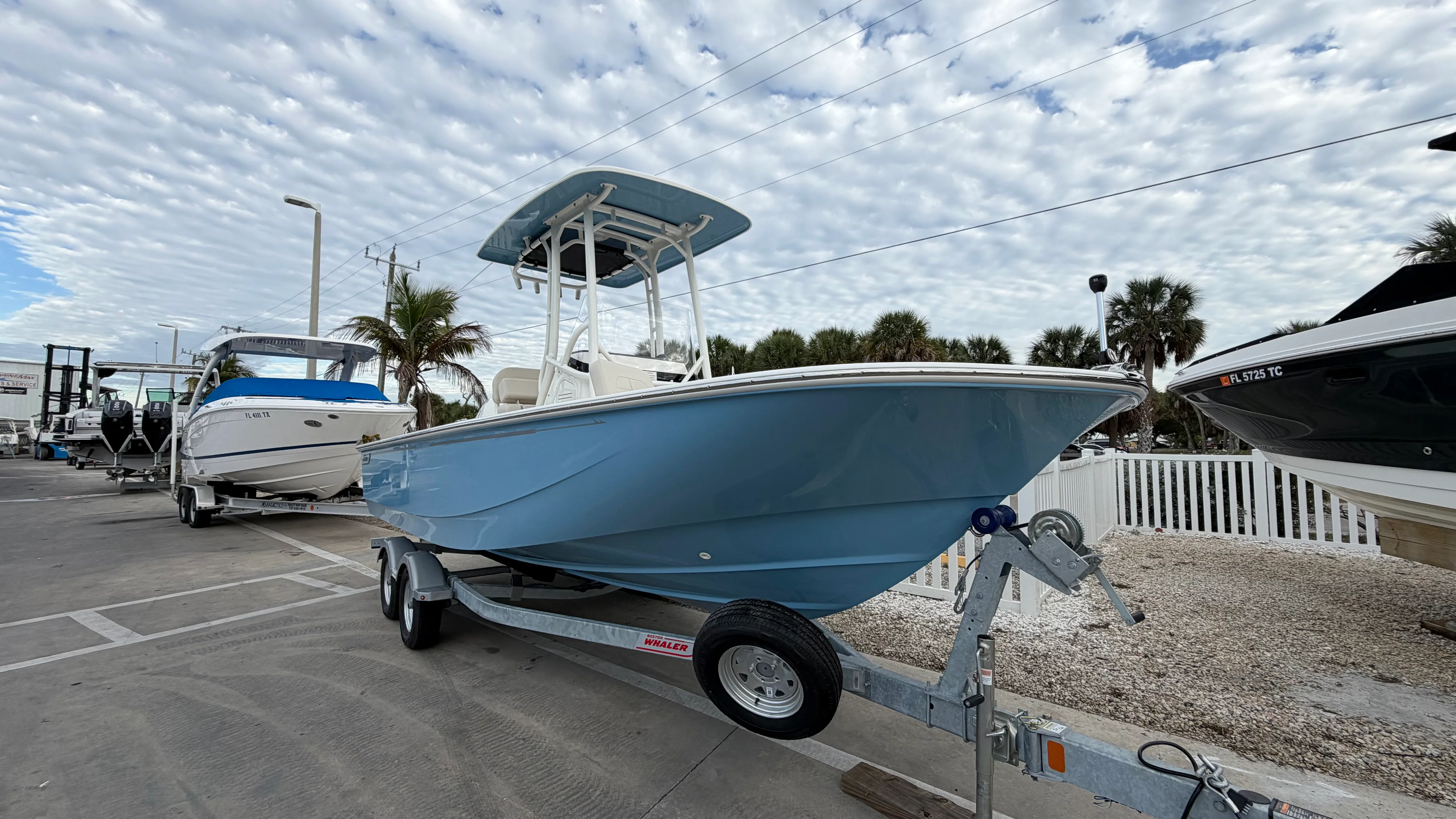 2026 Boston Whaler 210 Montauk Image Thumbnail #1