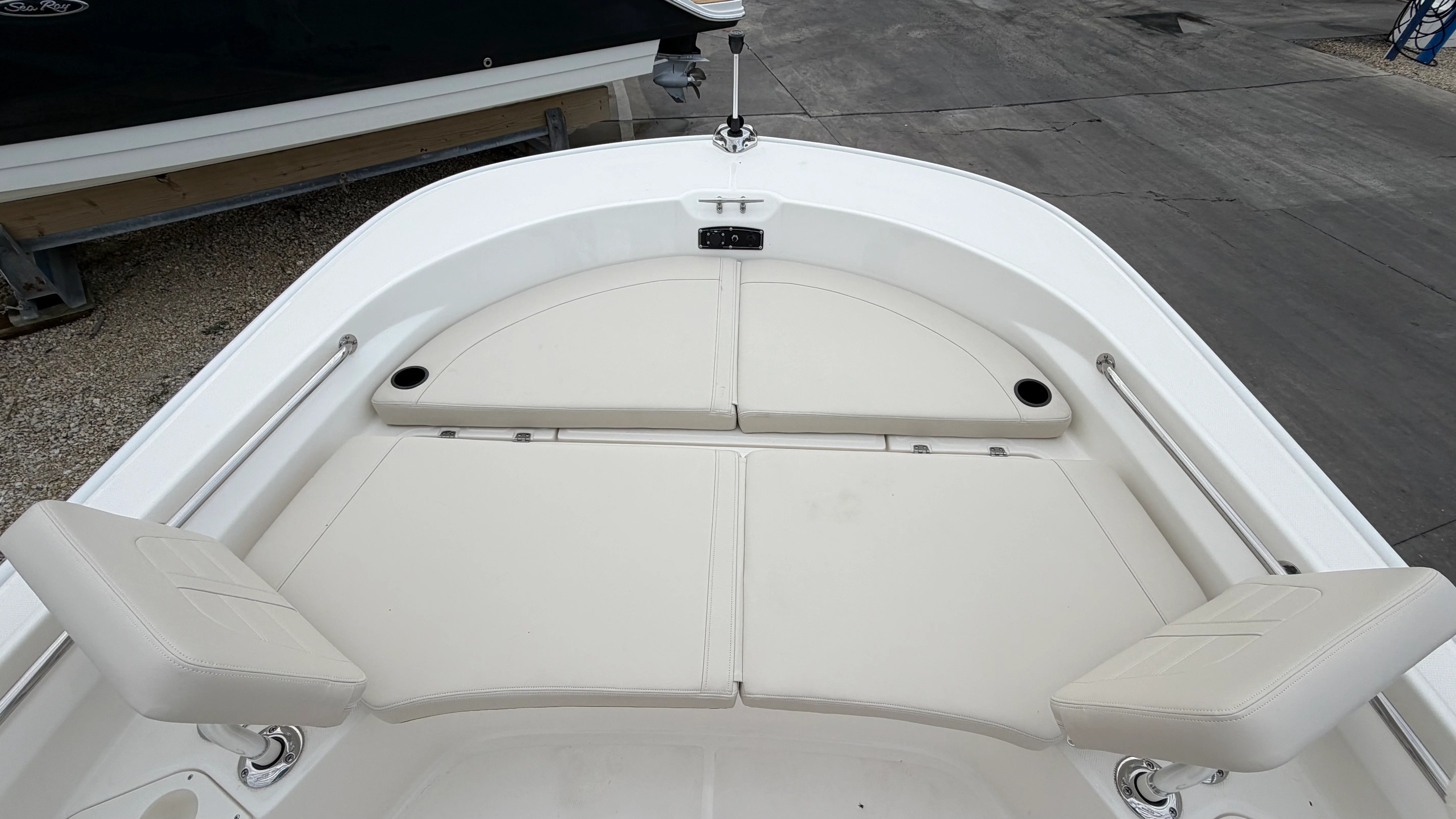 2026 Boston Whaler 210 Montauk Image Thumbnail #15