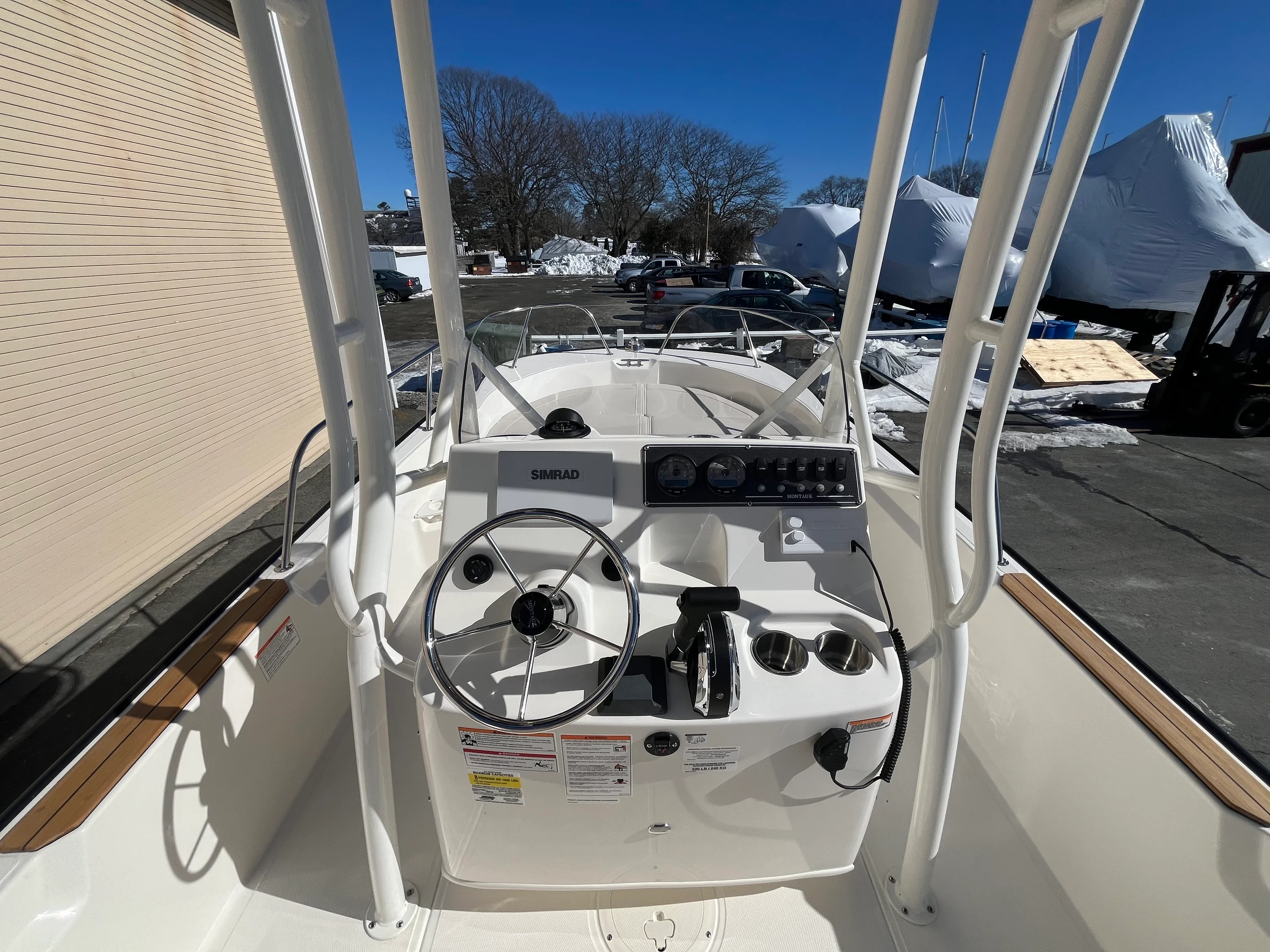 2026 Boston Whaler 190 Montauk Image Thumbnail #10