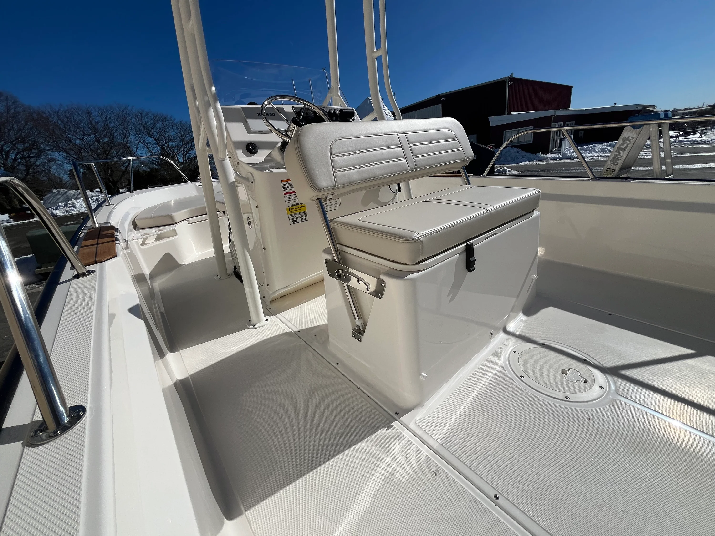 2026 Boston Whaler 190 Montauk Image Thumbnail #7