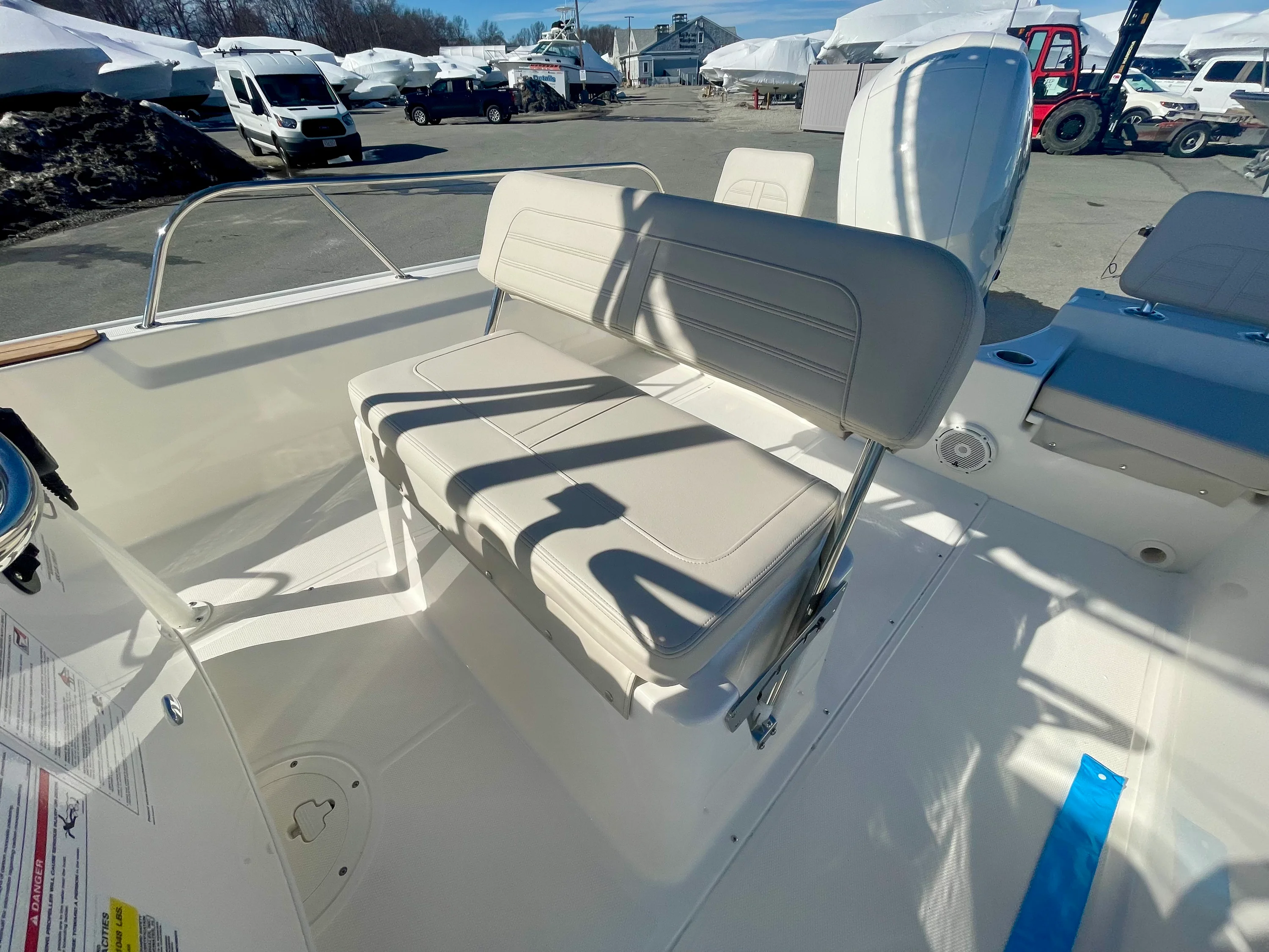 2026 Boston Whaler 190 Montauk Image Thumbnail #6