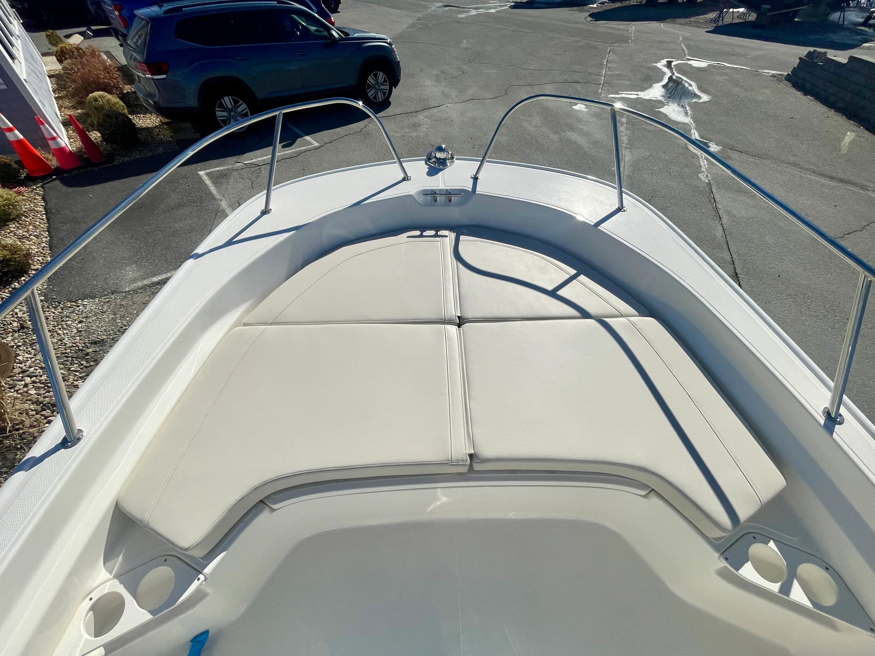 2026 Boston Whaler 190 Montauk Image Thumbnail #12