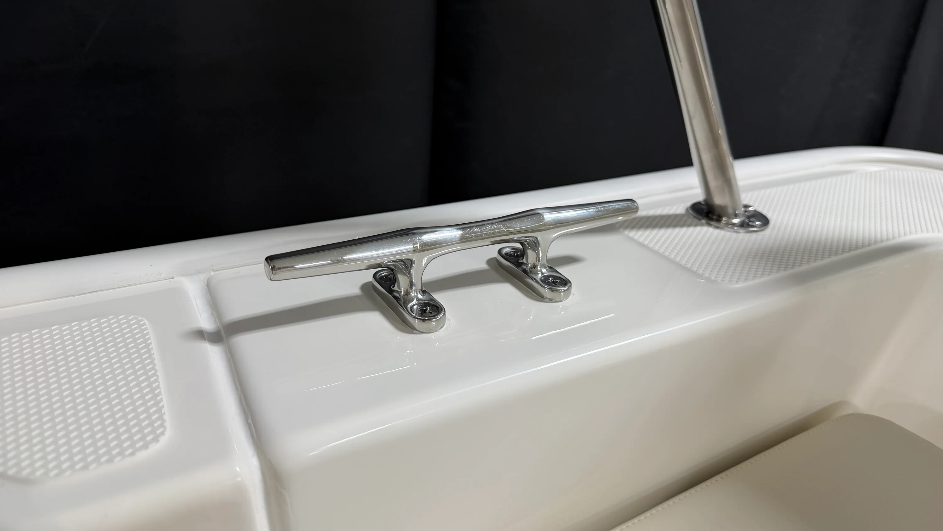 2026 Boston Whaler 190 Montauk Image Thumbnail #31