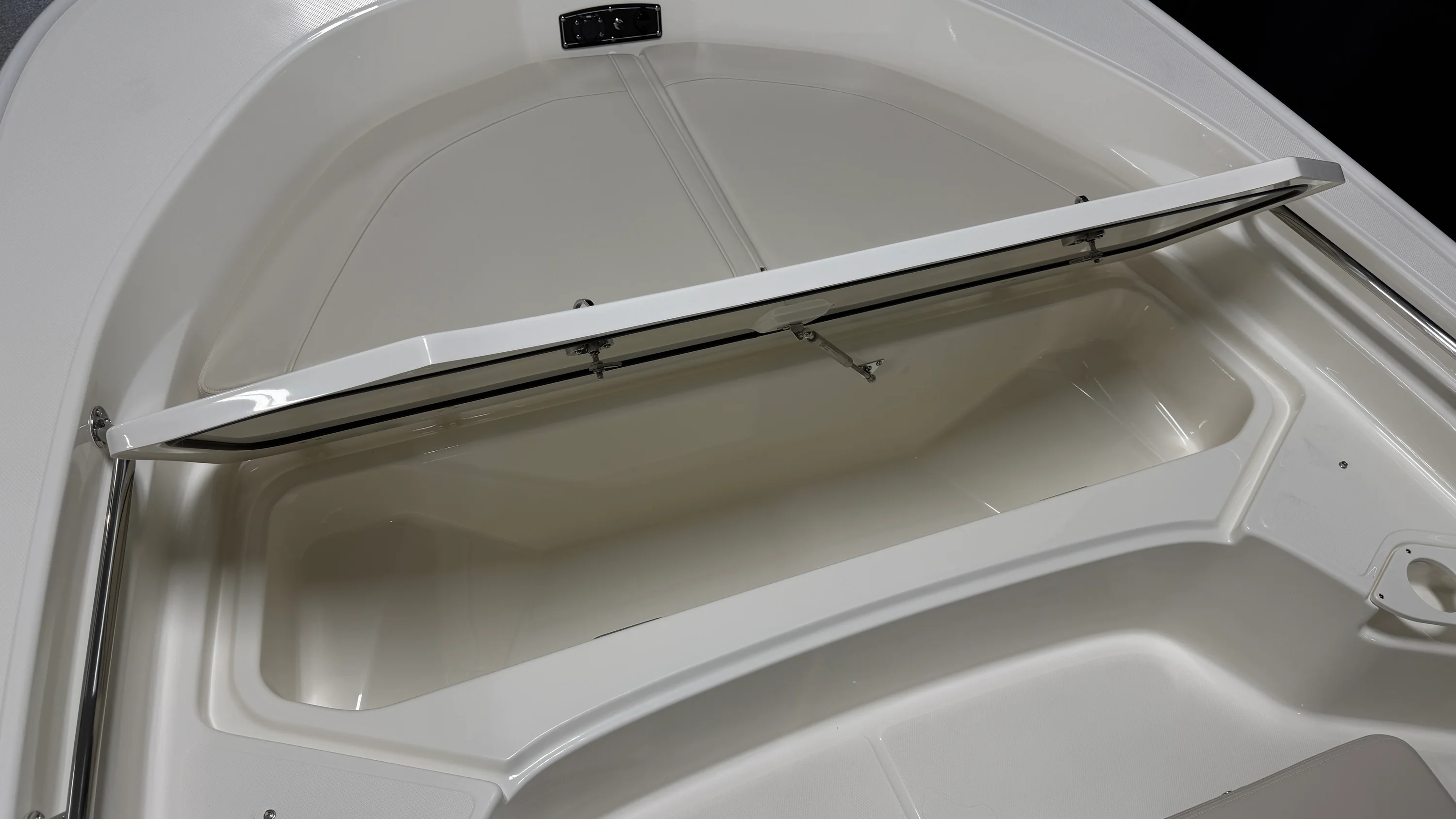 2026 Boston Whaler 190 Montauk Image Thumbnail #77