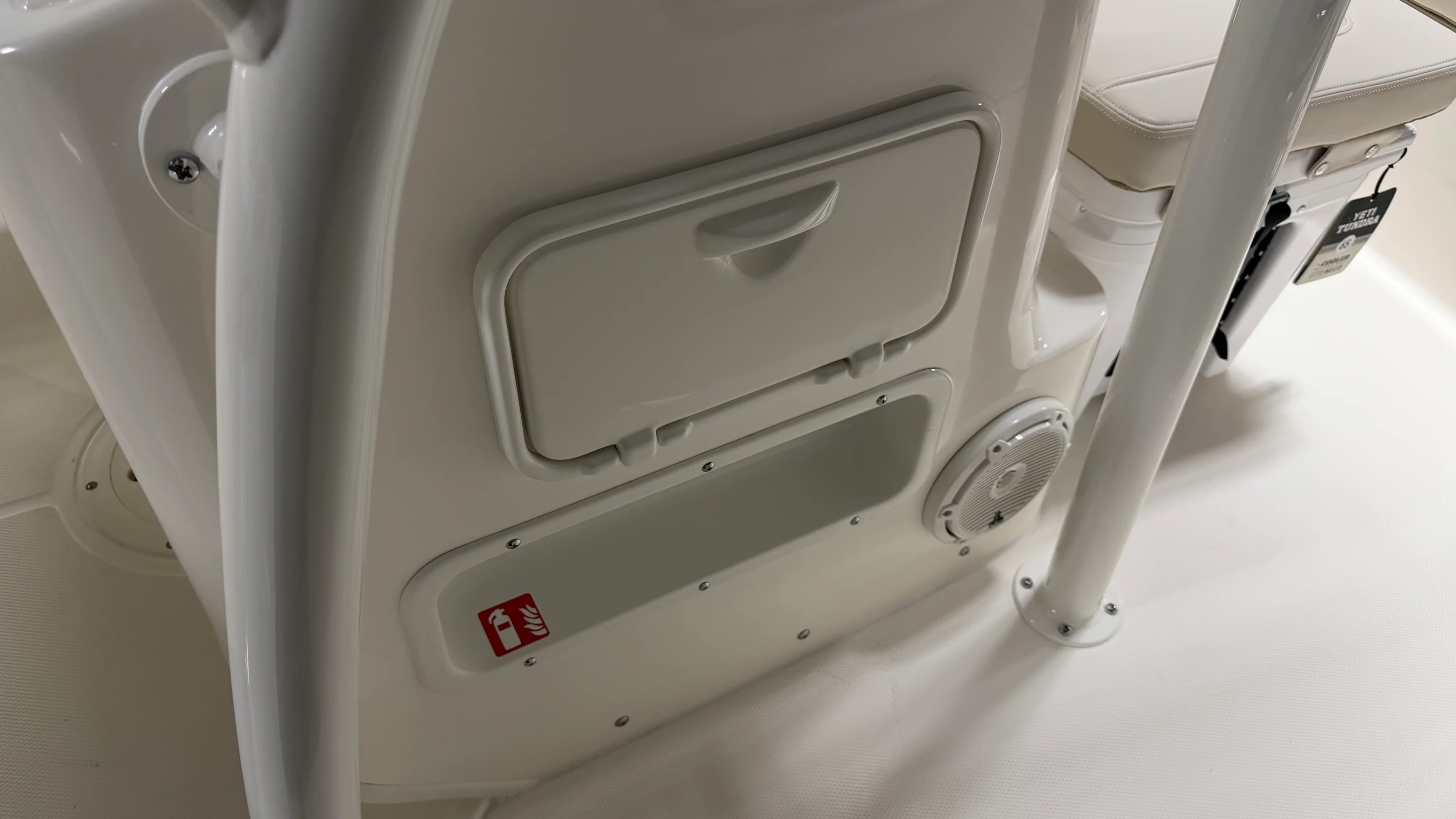 2026 Boston Whaler 190 Montauk Image Thumbnail #65