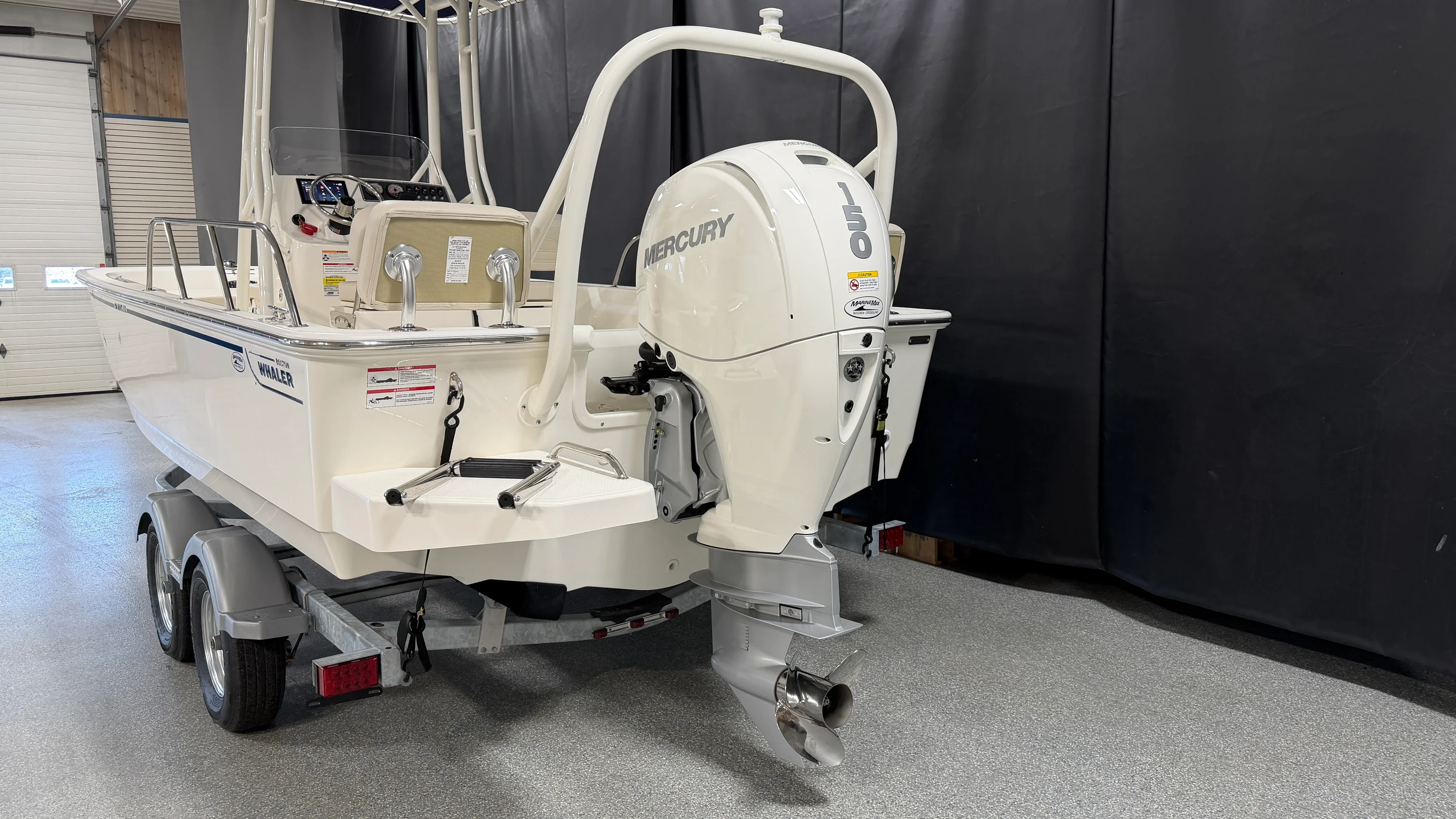 2026 Boston Whaler 190 Montauk Image Thumbnail #7