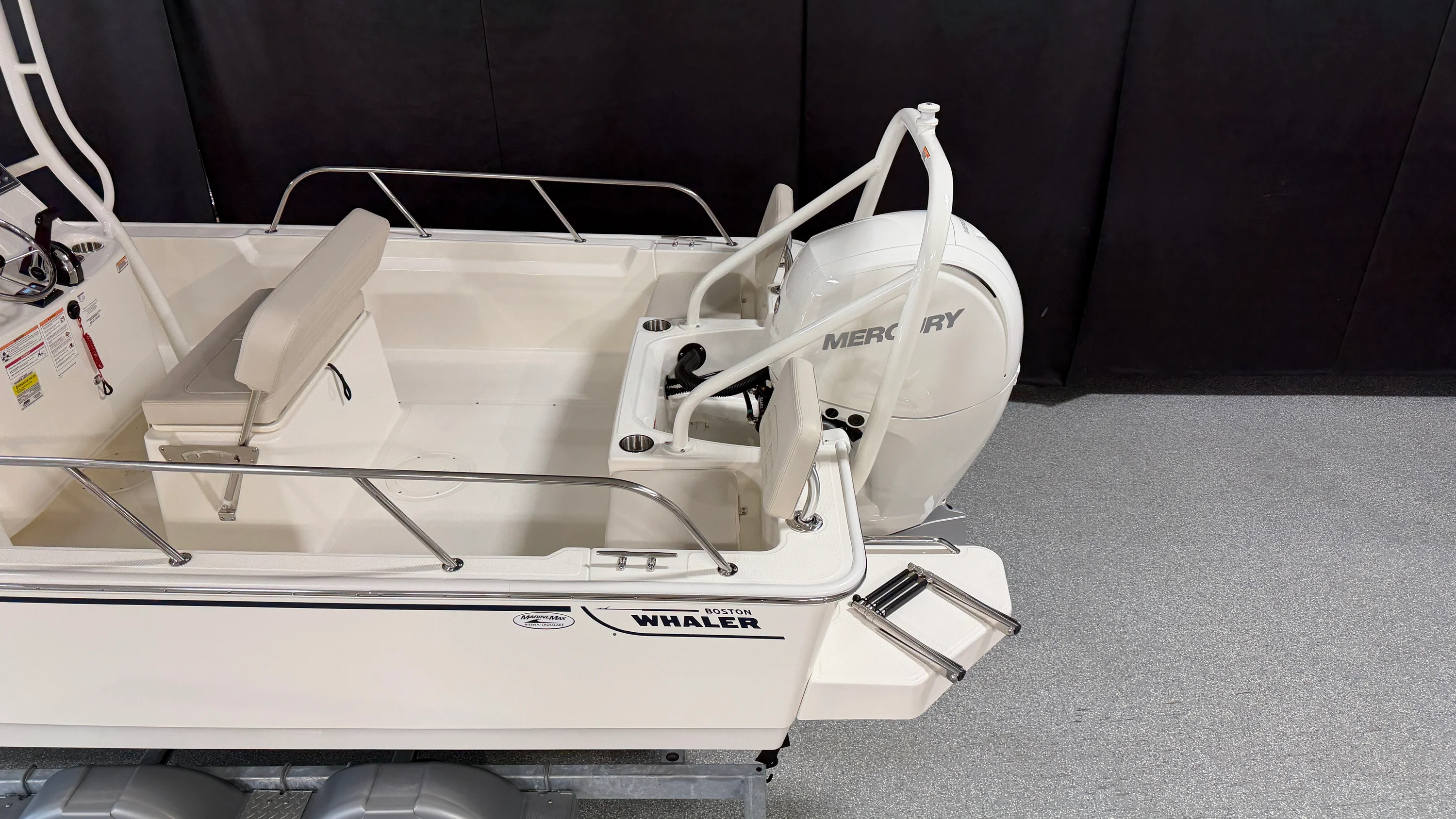 2026 Boston Whaler 190 Montauk Image Thumbnail #6