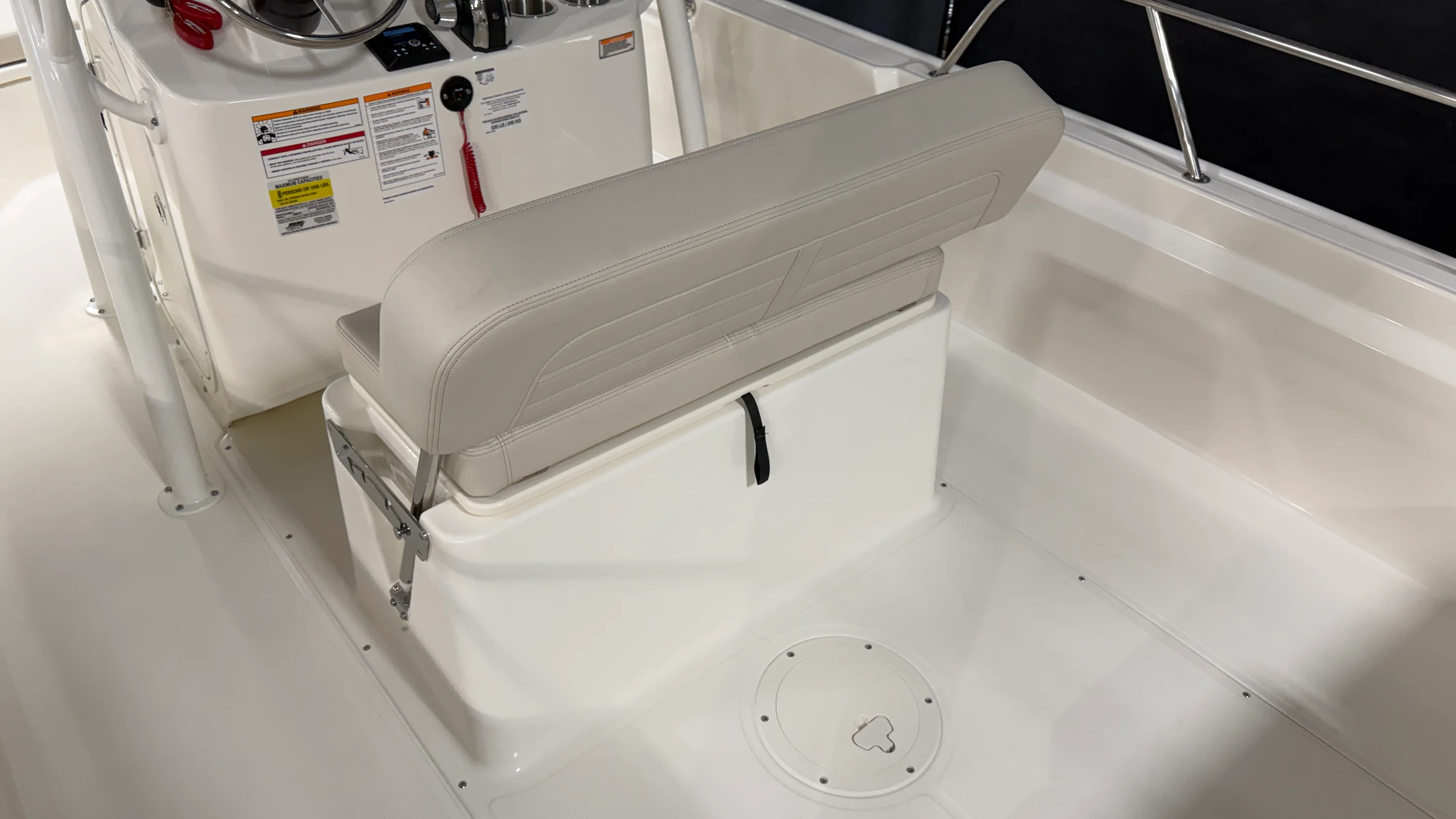 2026 Boston Whaler 190 Montauk Image Thumbnail #33