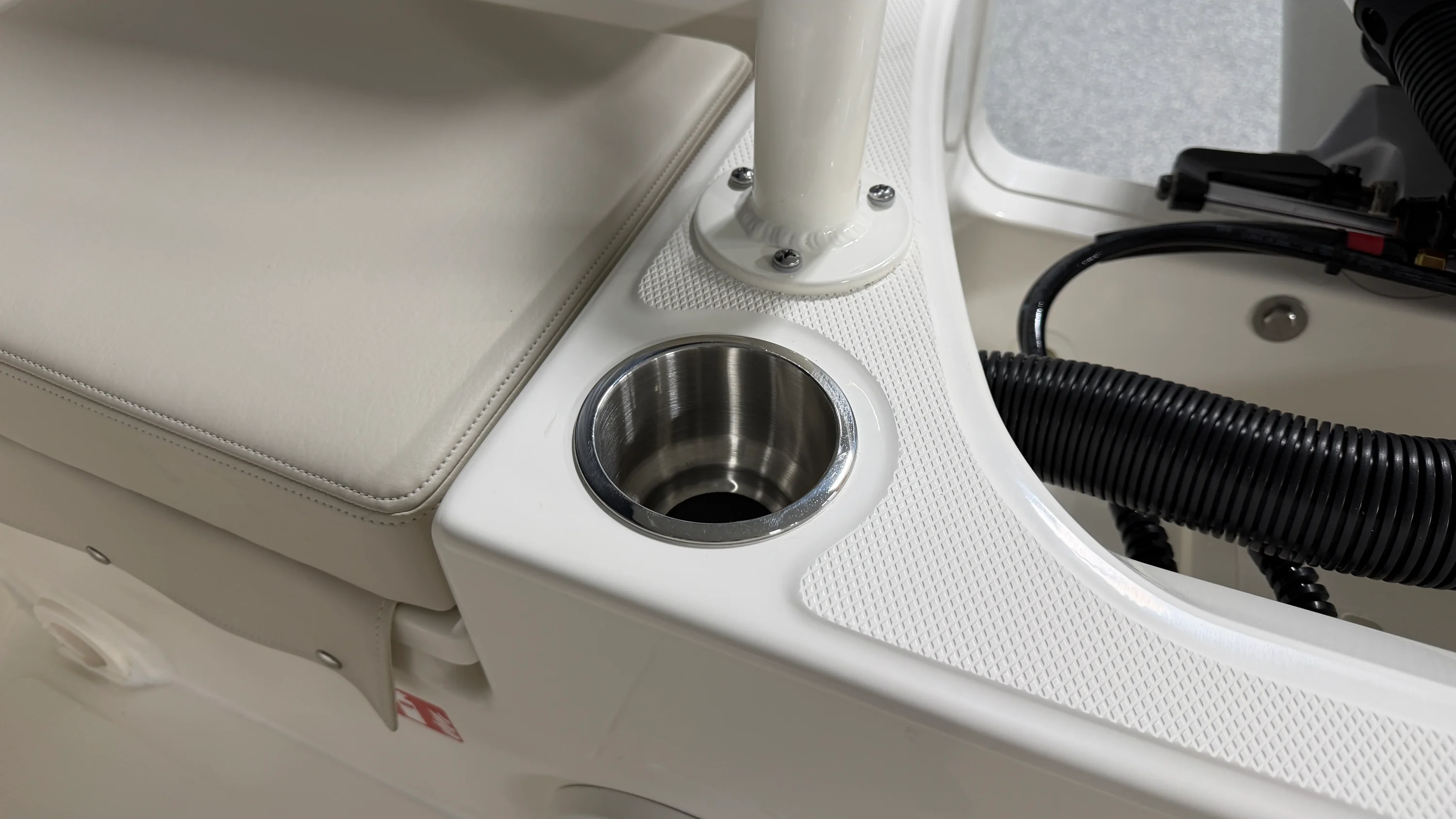 2026 Boston Whaler 190 Montauk Image Thumbnail #26