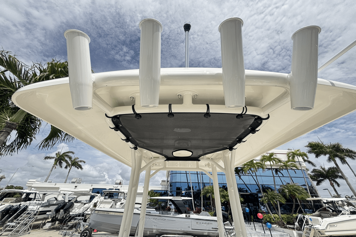2025 Boston Whaler 210 Montauk Image Thumbnail #28