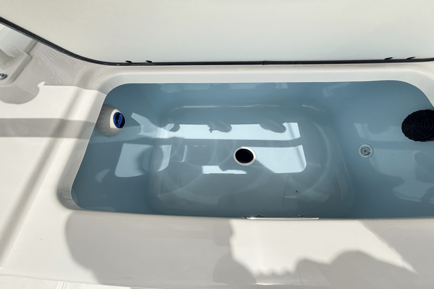 2025 Boston Whaler 210 Montauk Image Thumbnail #14