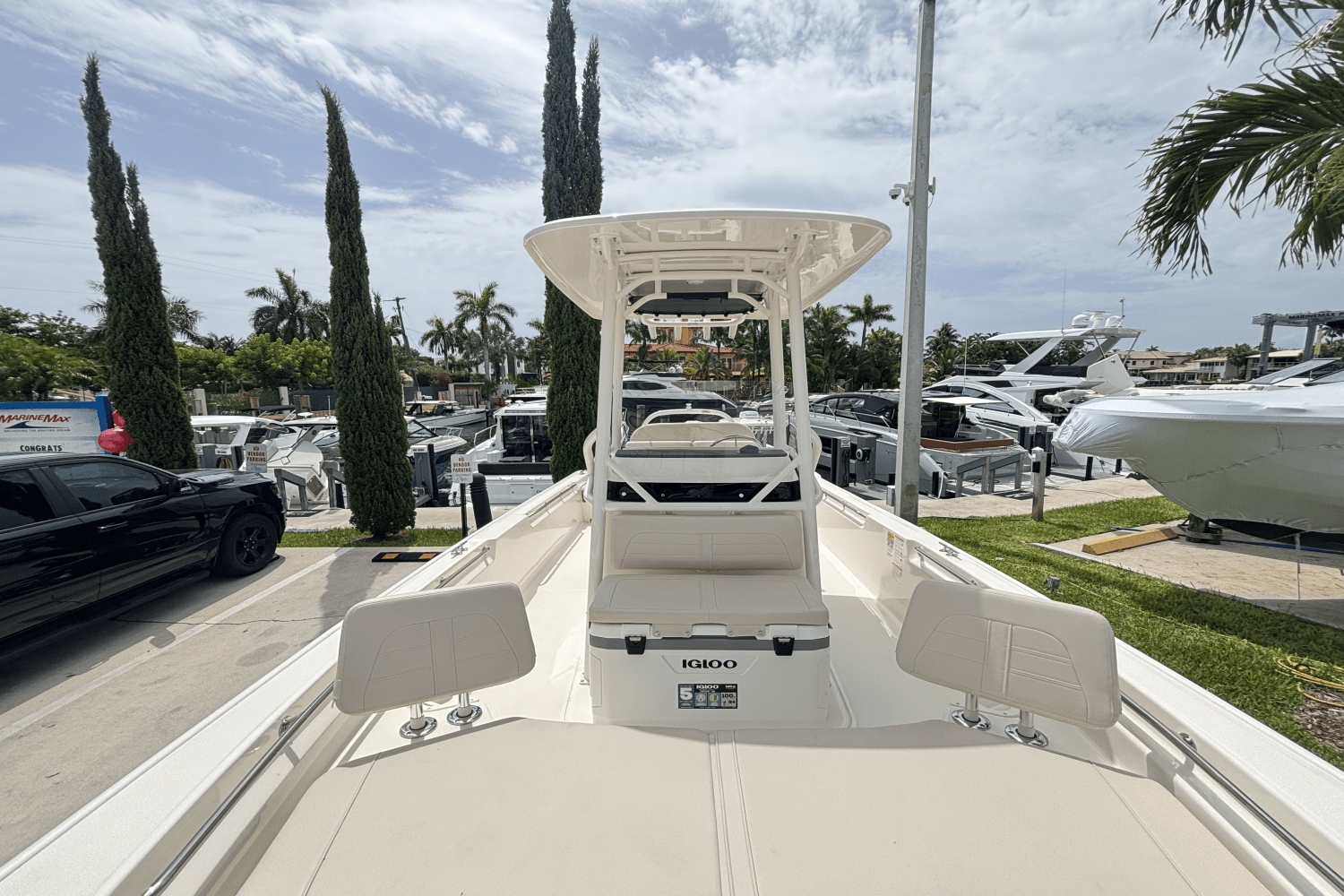 2025 Boston Whaler 210 Montauk Image Thumbnail #26