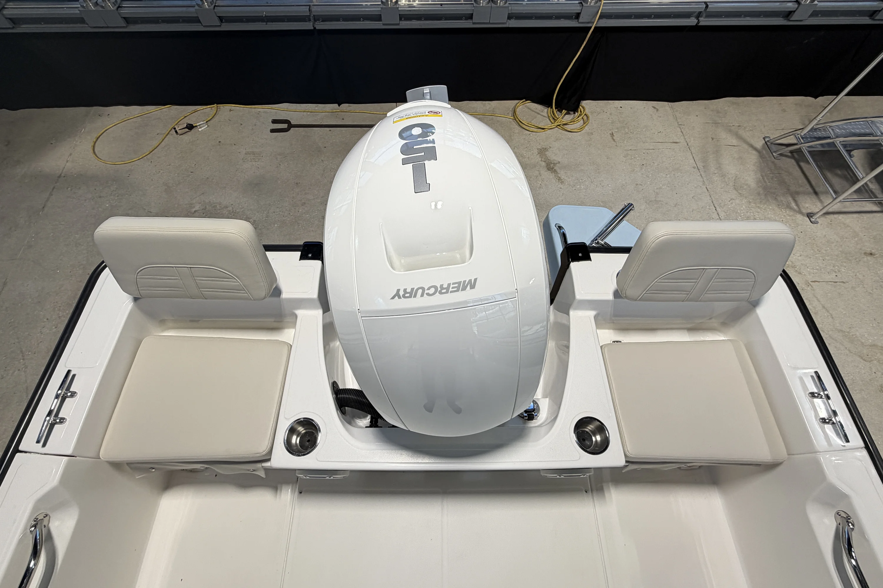 2026 Boston Whaler 190 Montauk Image Thumbnail #6