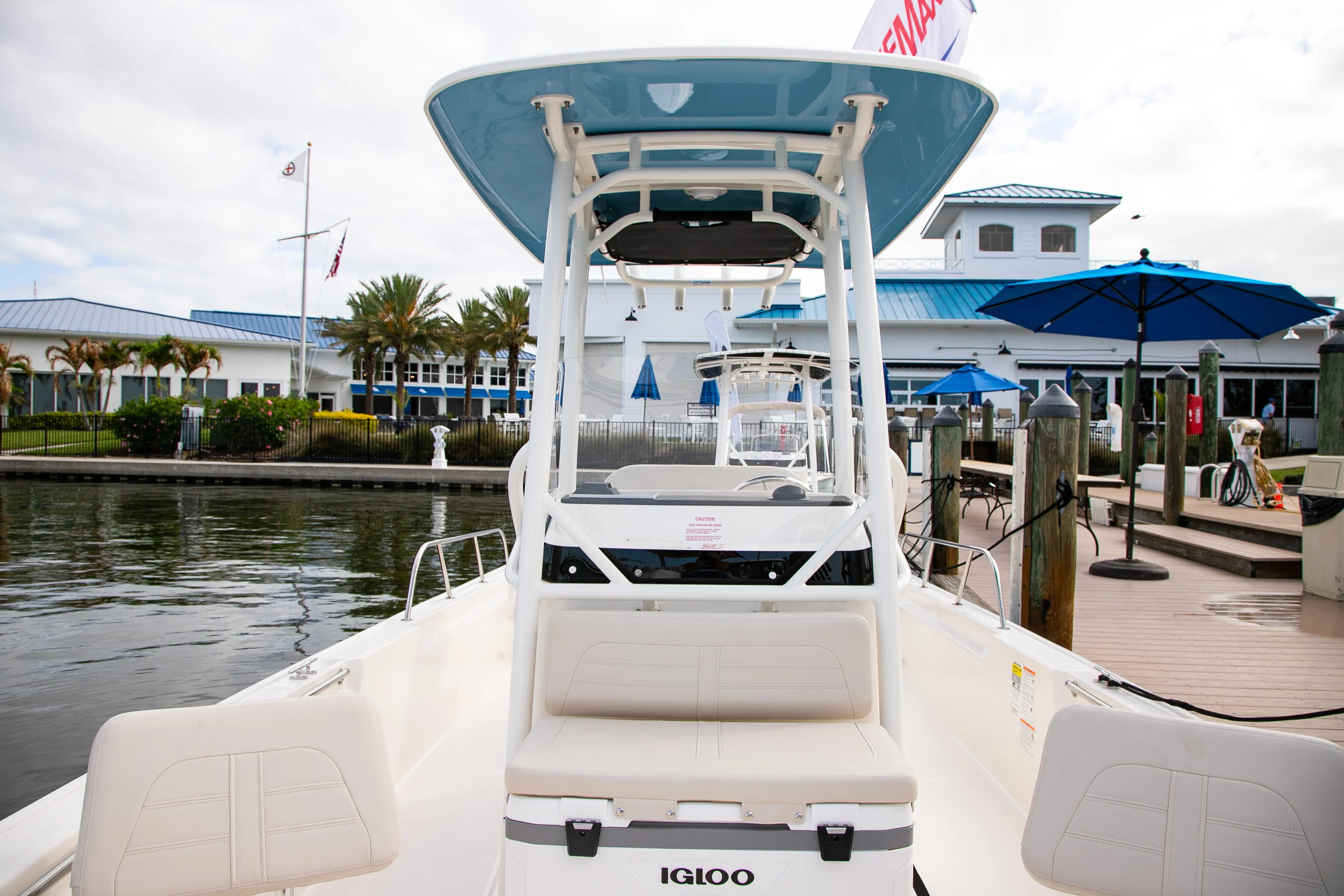 2026 Boston Whaler 210 Montauk Image Thumbnail #5