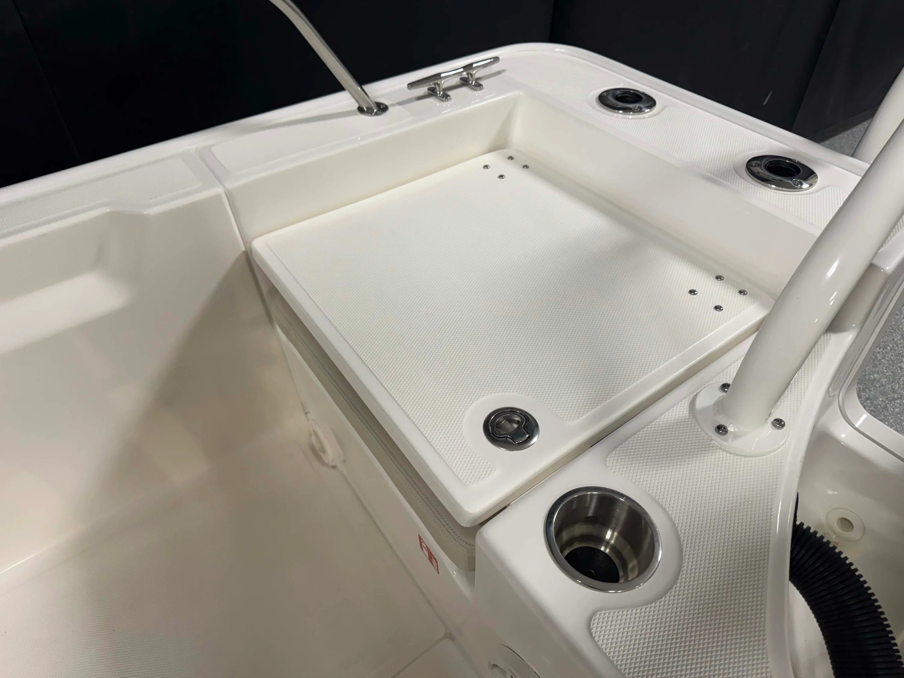 2026 Boston Whaler 210 Montauk Image Thumbnail #19