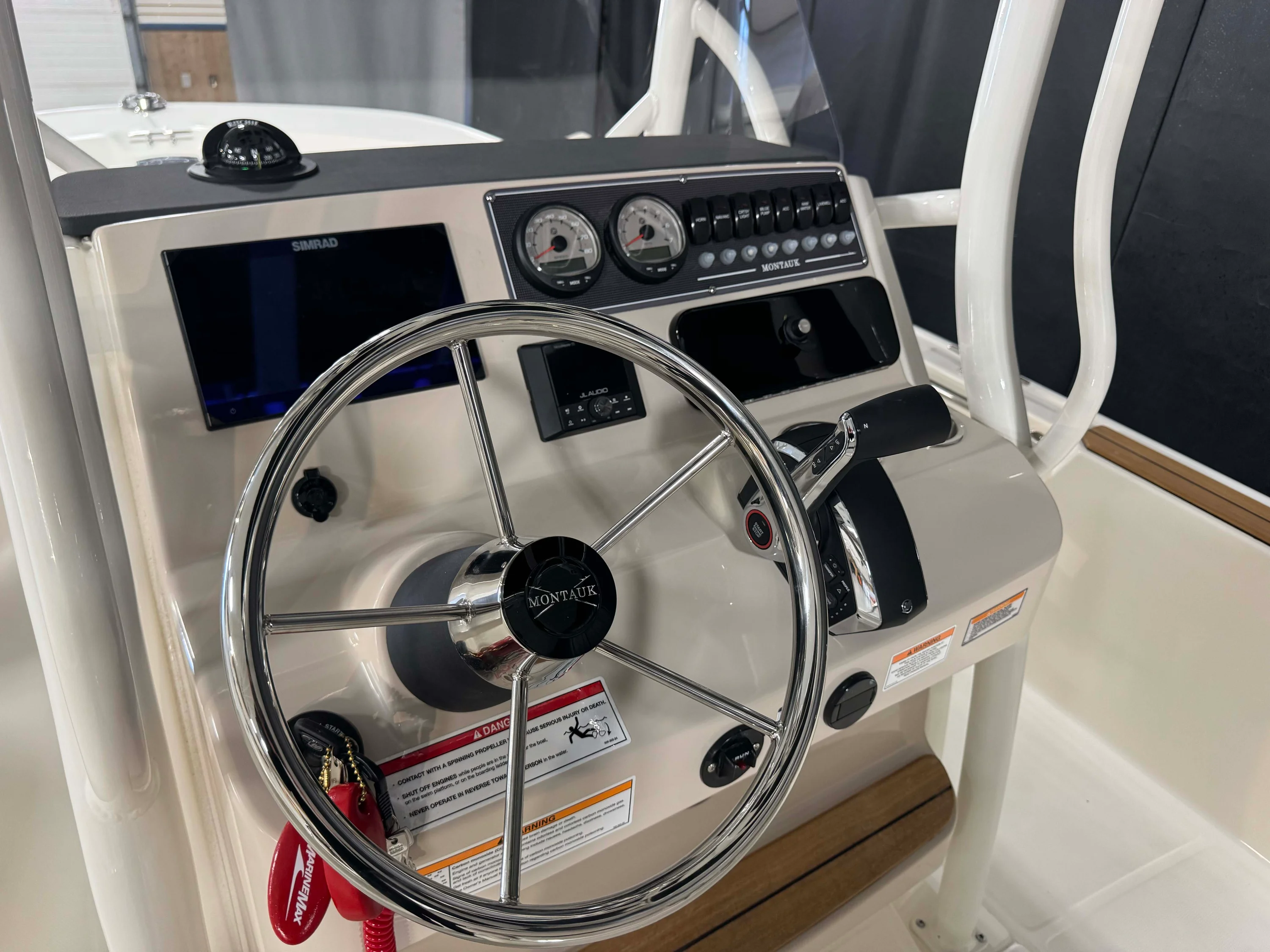 2026 Boston Whaler 210 Montauk Image Thumbnail #30