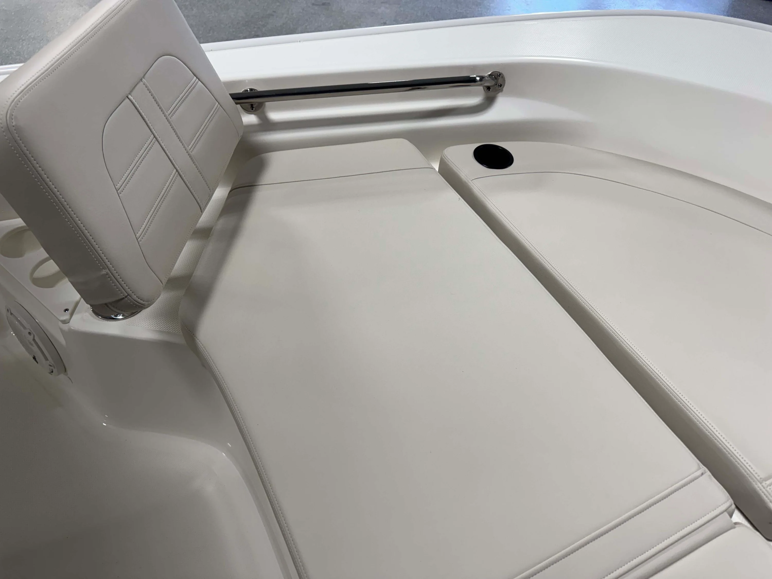 2026 Boston Whaler 210 Montauk Image Thumbnail #42