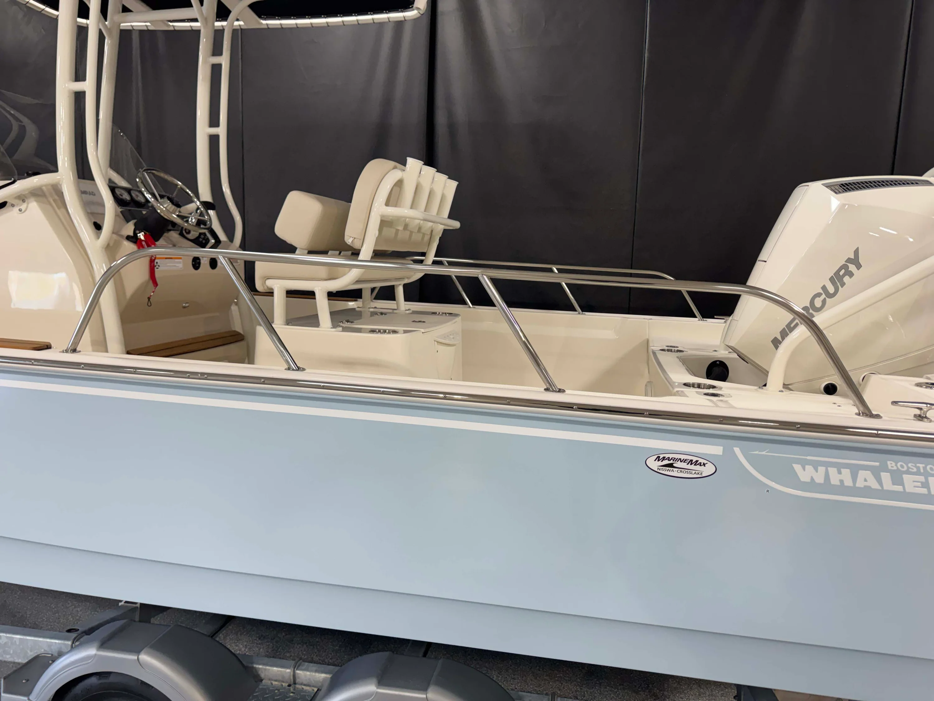 2026 Boston Whaler 210 Montauk Image Thumbnail #3