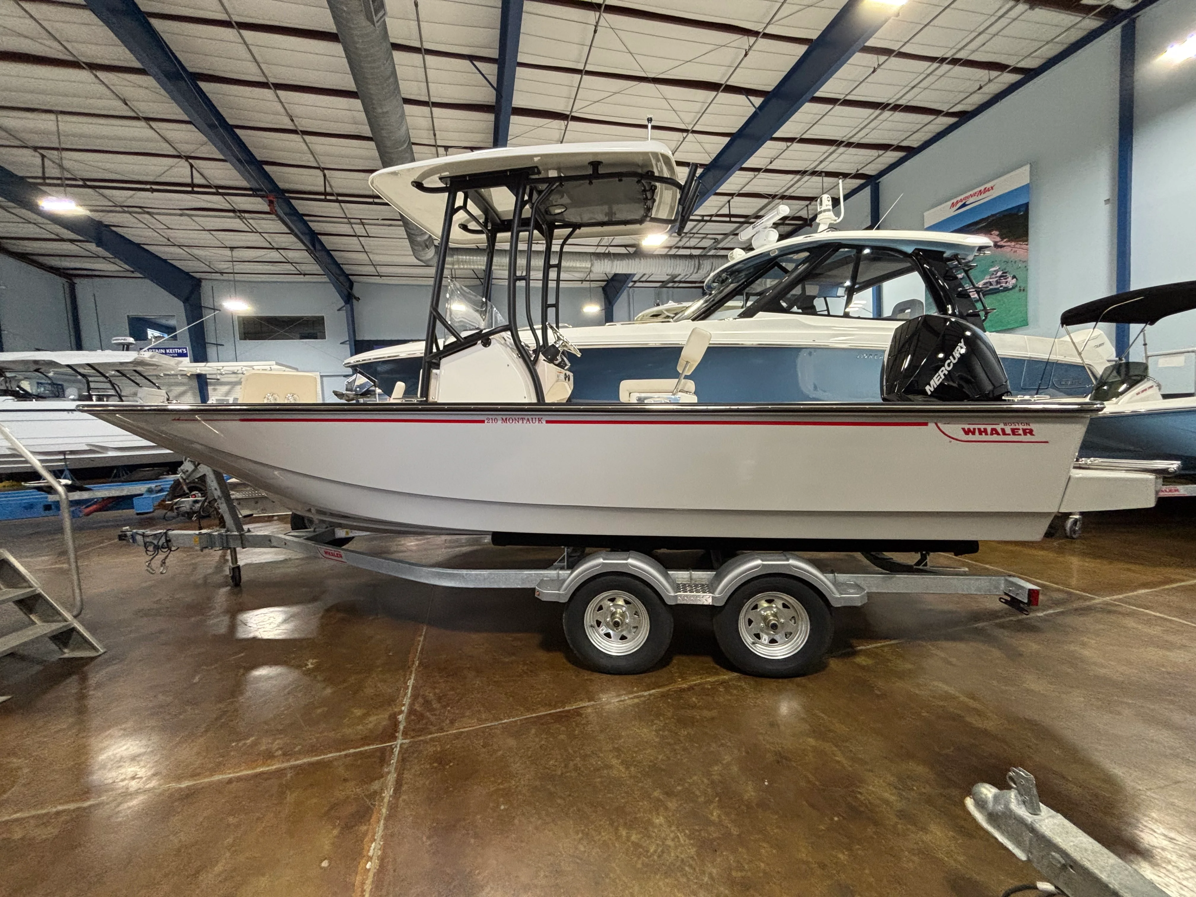 2026 Boston Whaler 210 Montauk Image Thumbnail #1