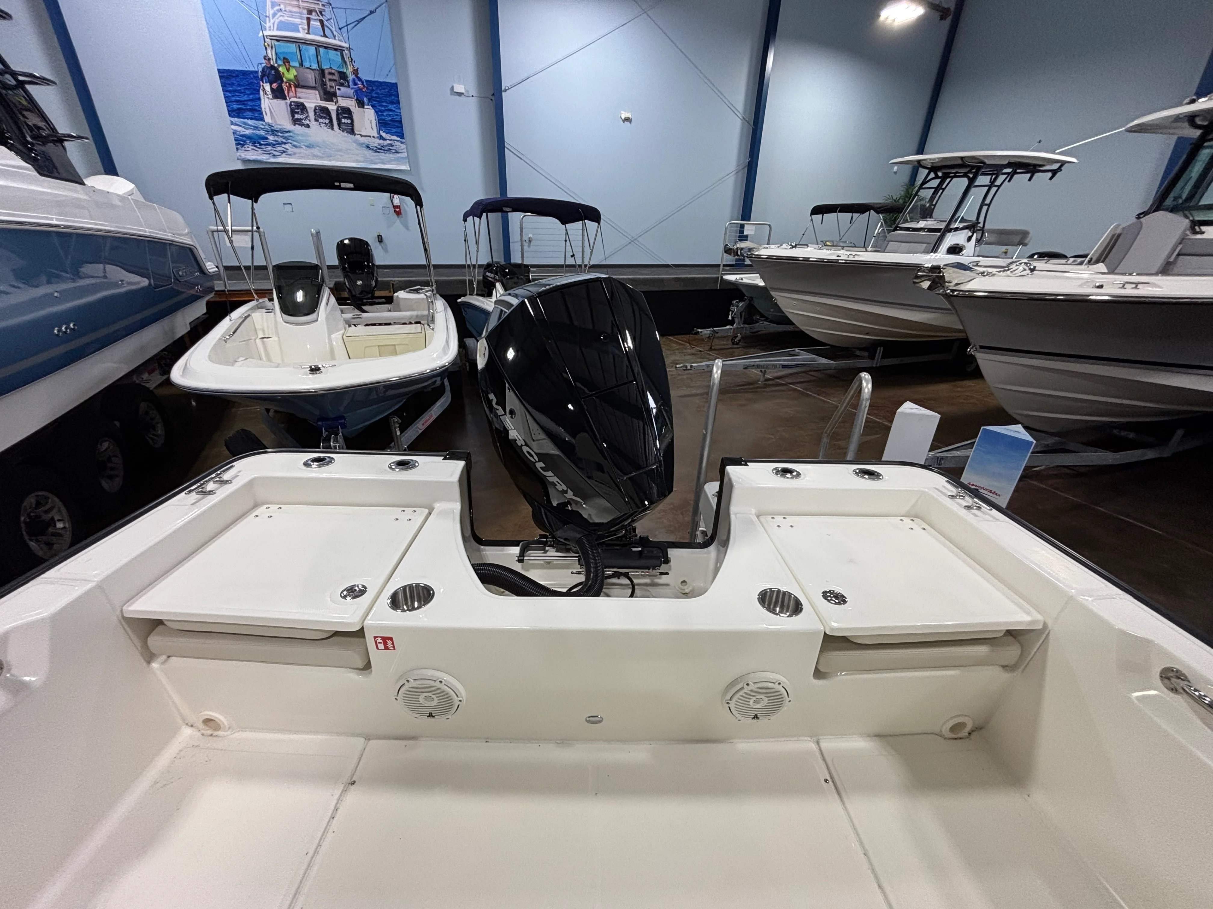 2026 Boston Whaler 210 Montauk Image Thumbnail #5