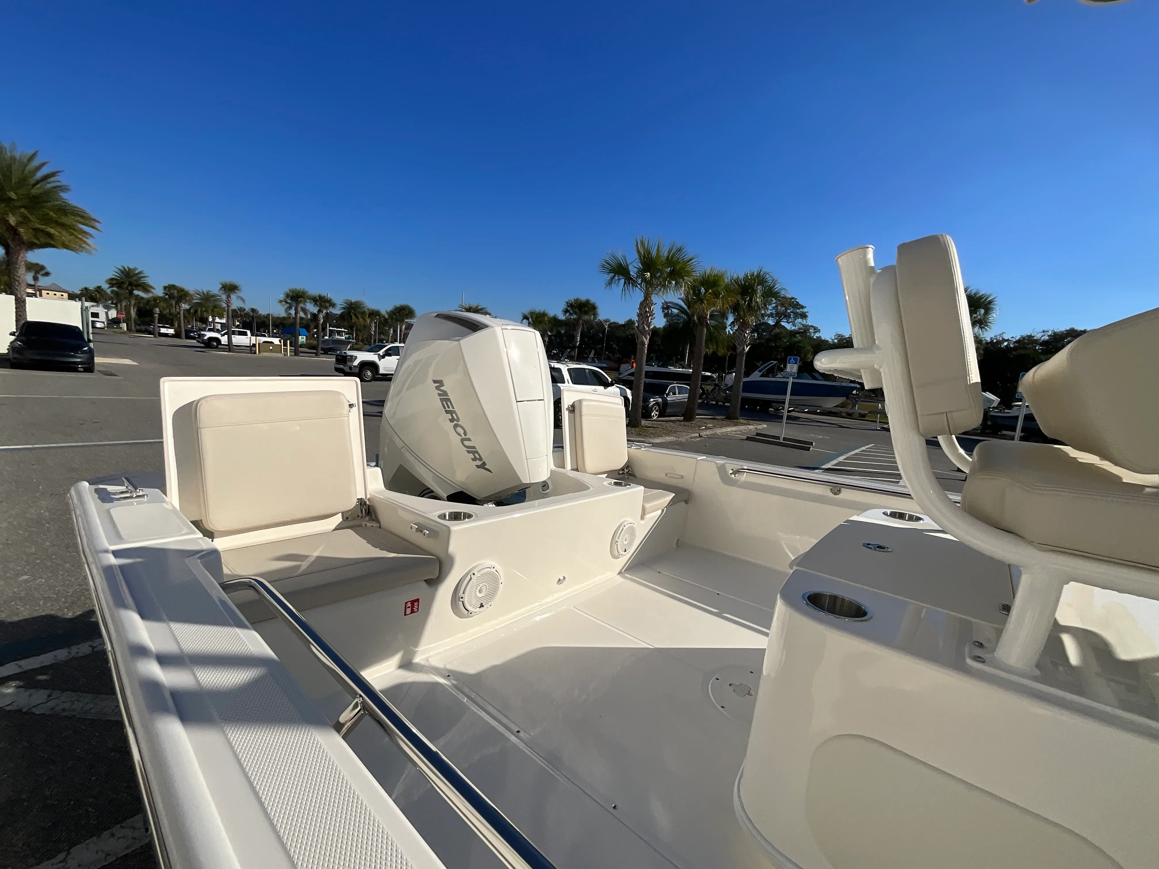 2026 Boston Whaler 210 Montauk Image Thumbnail #11