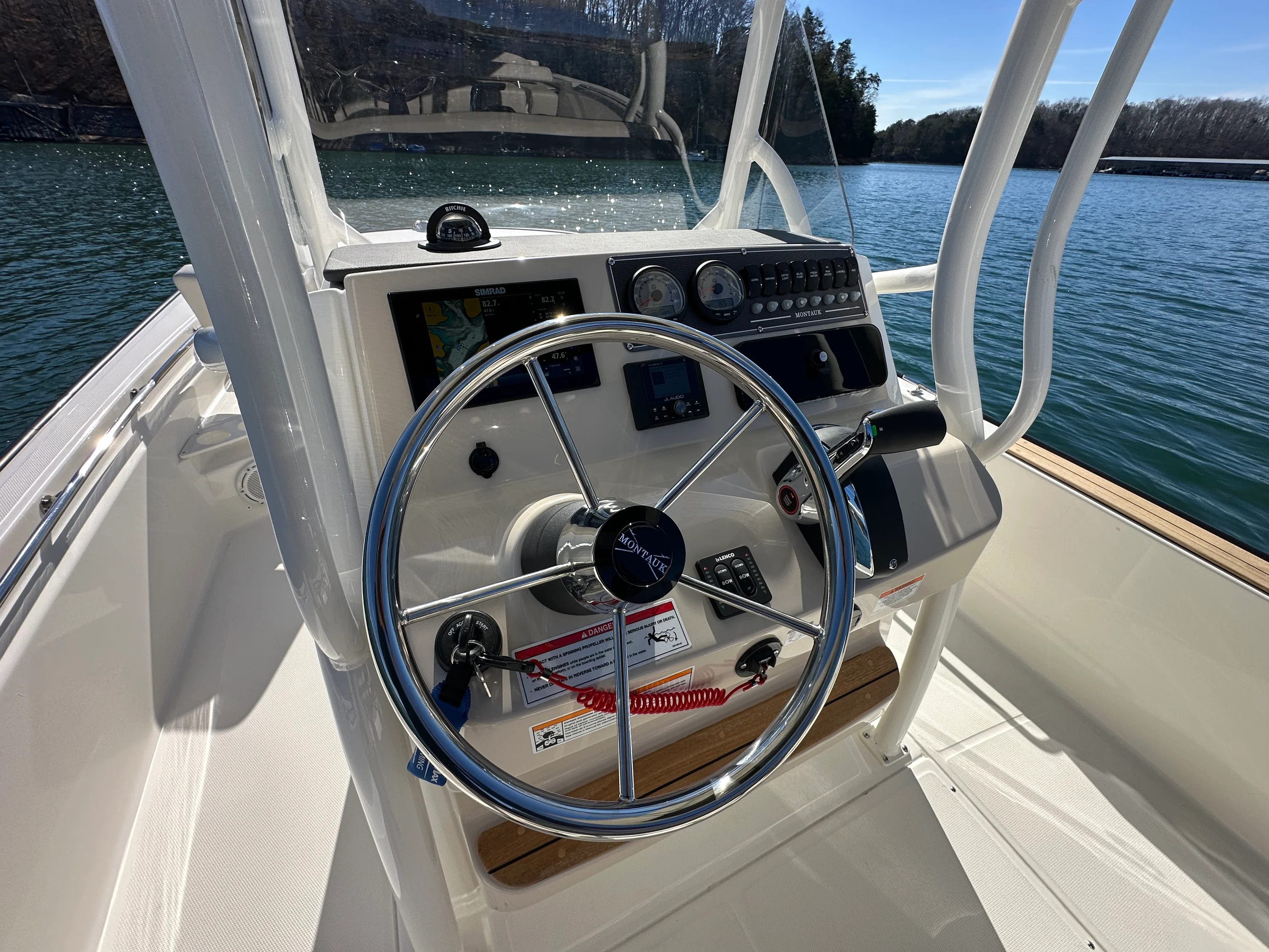 2026 Boston Whaler 210 Montauk Image Thumbnail #21