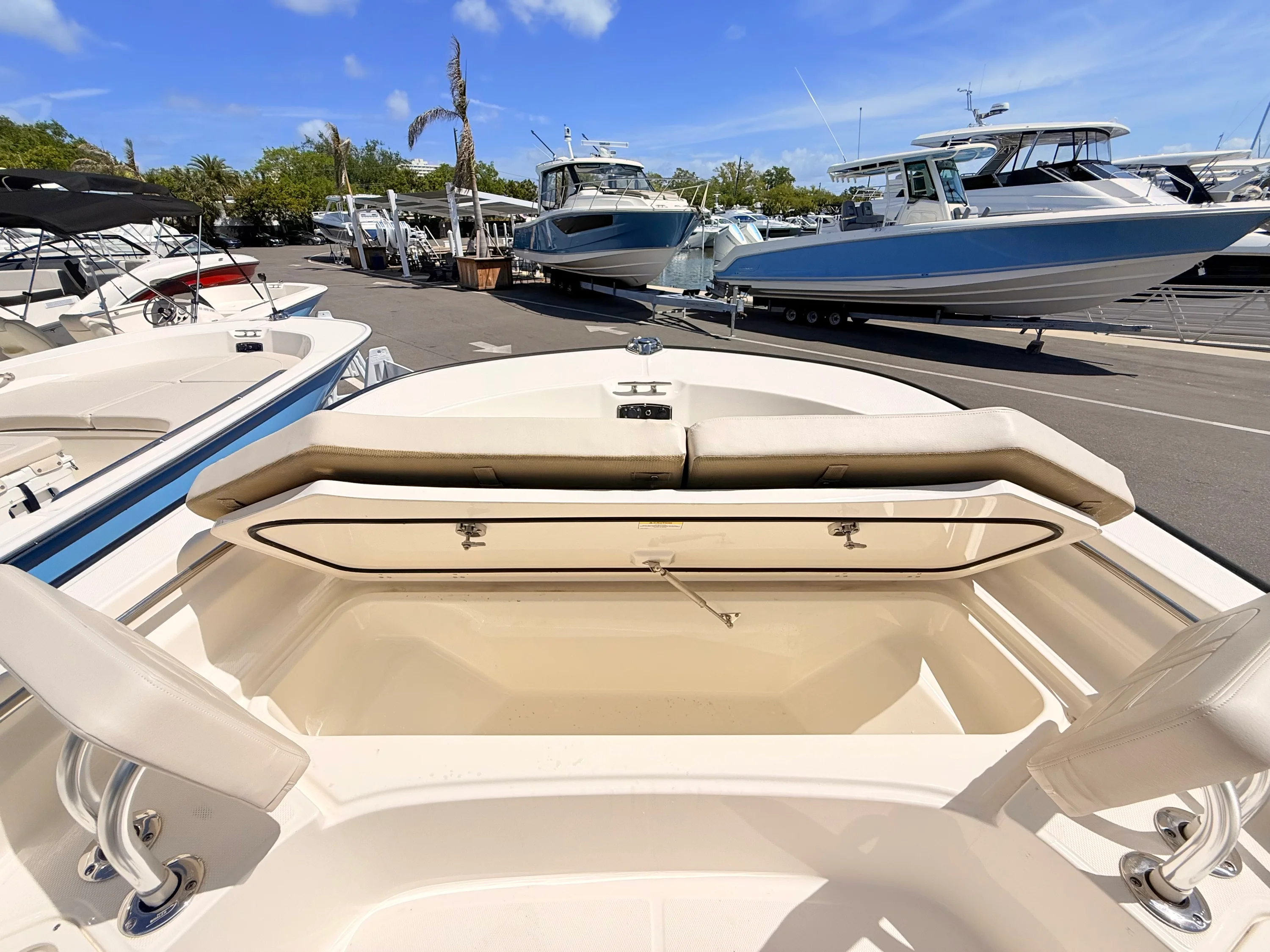 2026 Boston Whaler 210 Montauk Image Thumbnail #31