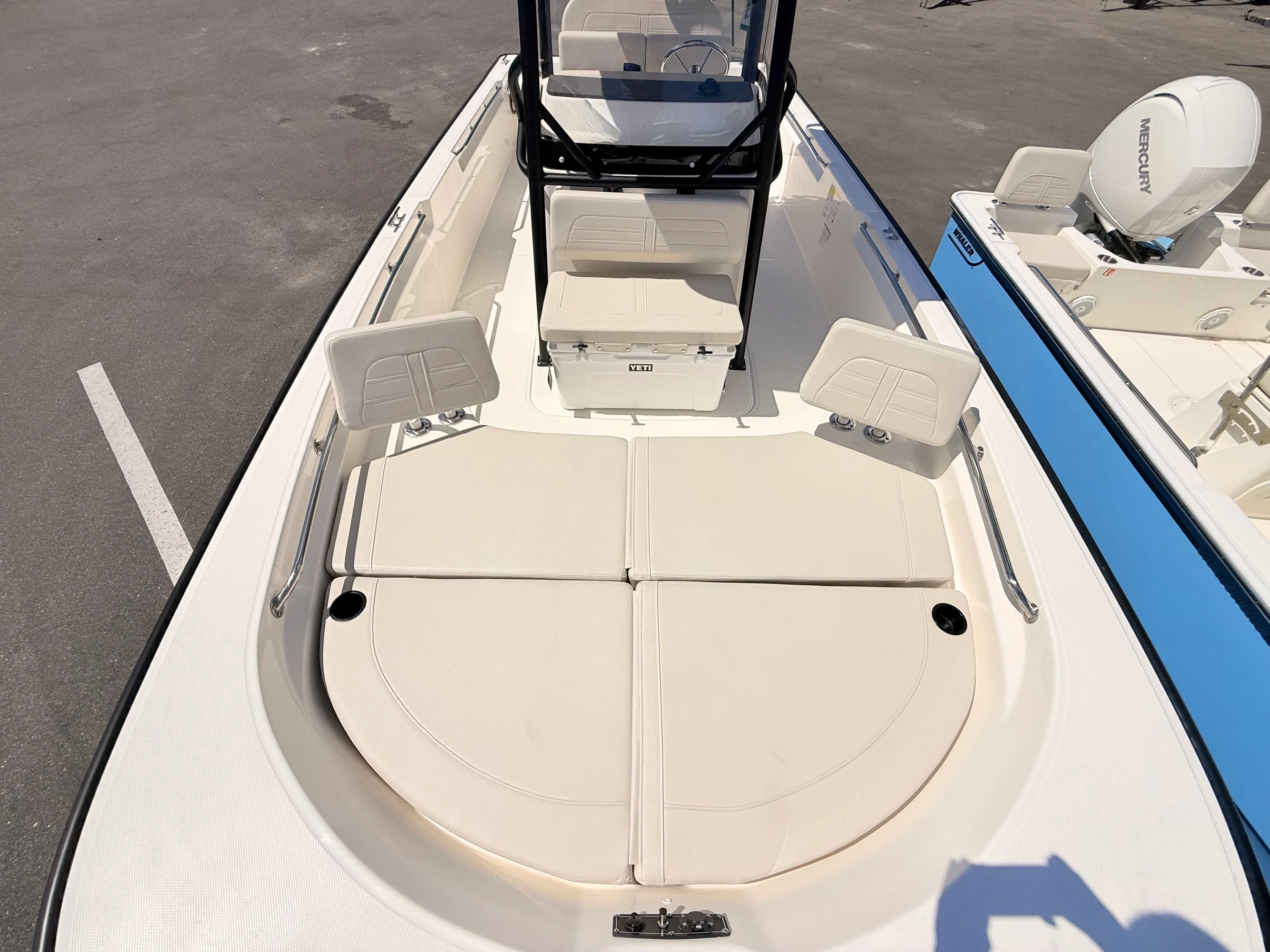 2026 Boston Whaler 210 Montauk Image Thumbnail #32