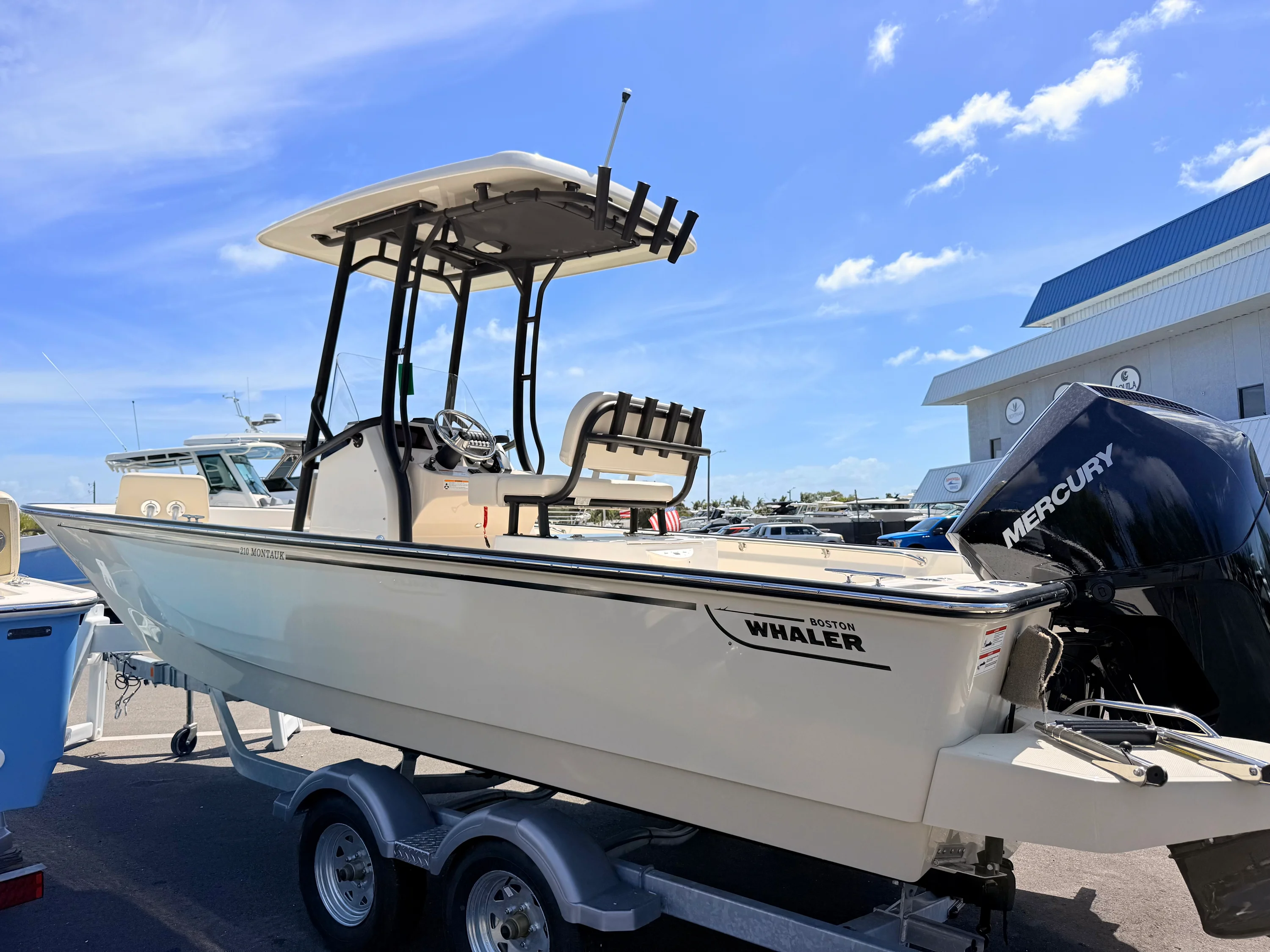 2026 Boston Whaler 210 Montauk Image Thumbnail #8