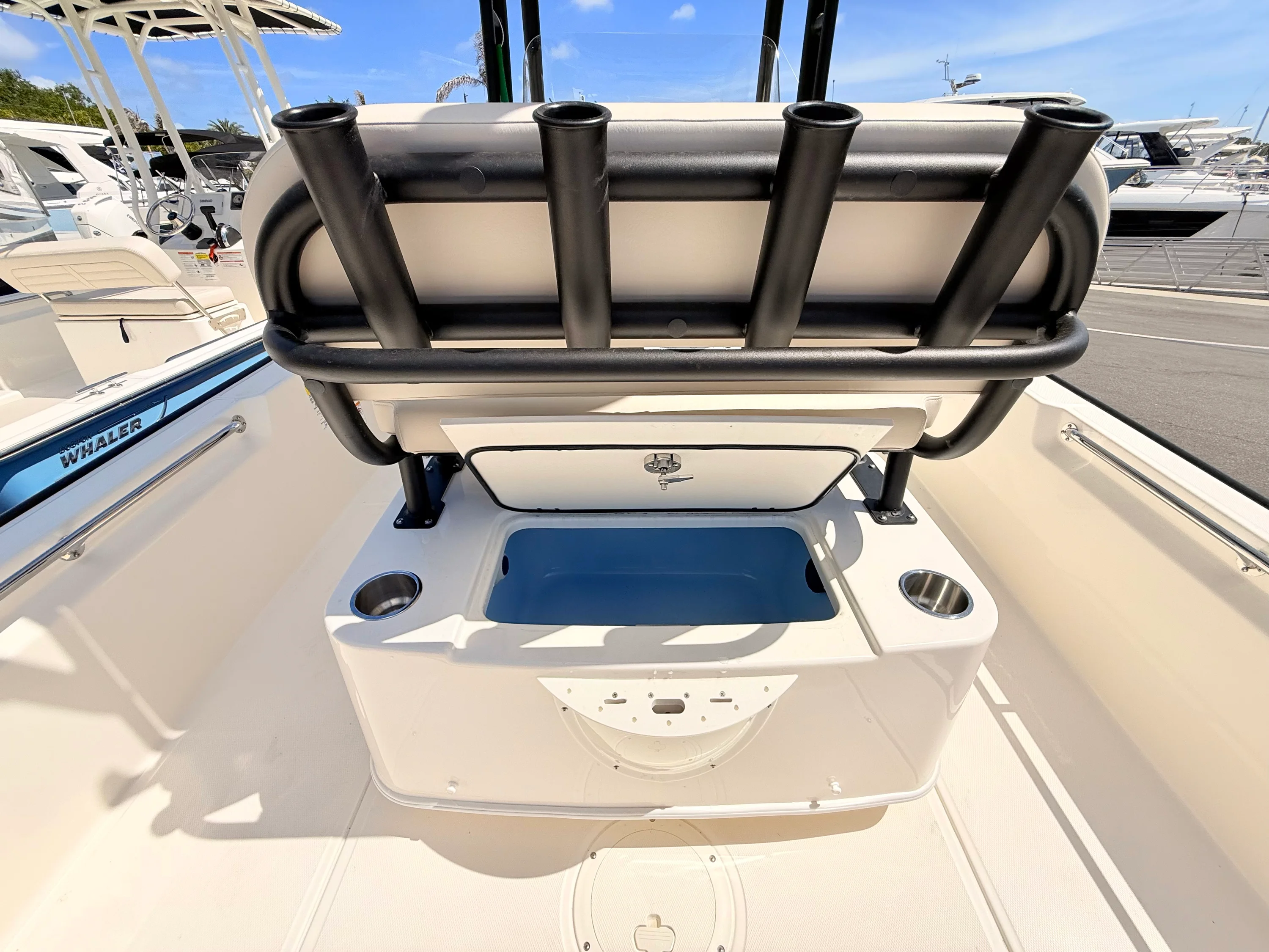 2026 Boston Whaler 210 Montauk Image Thumbnail #17