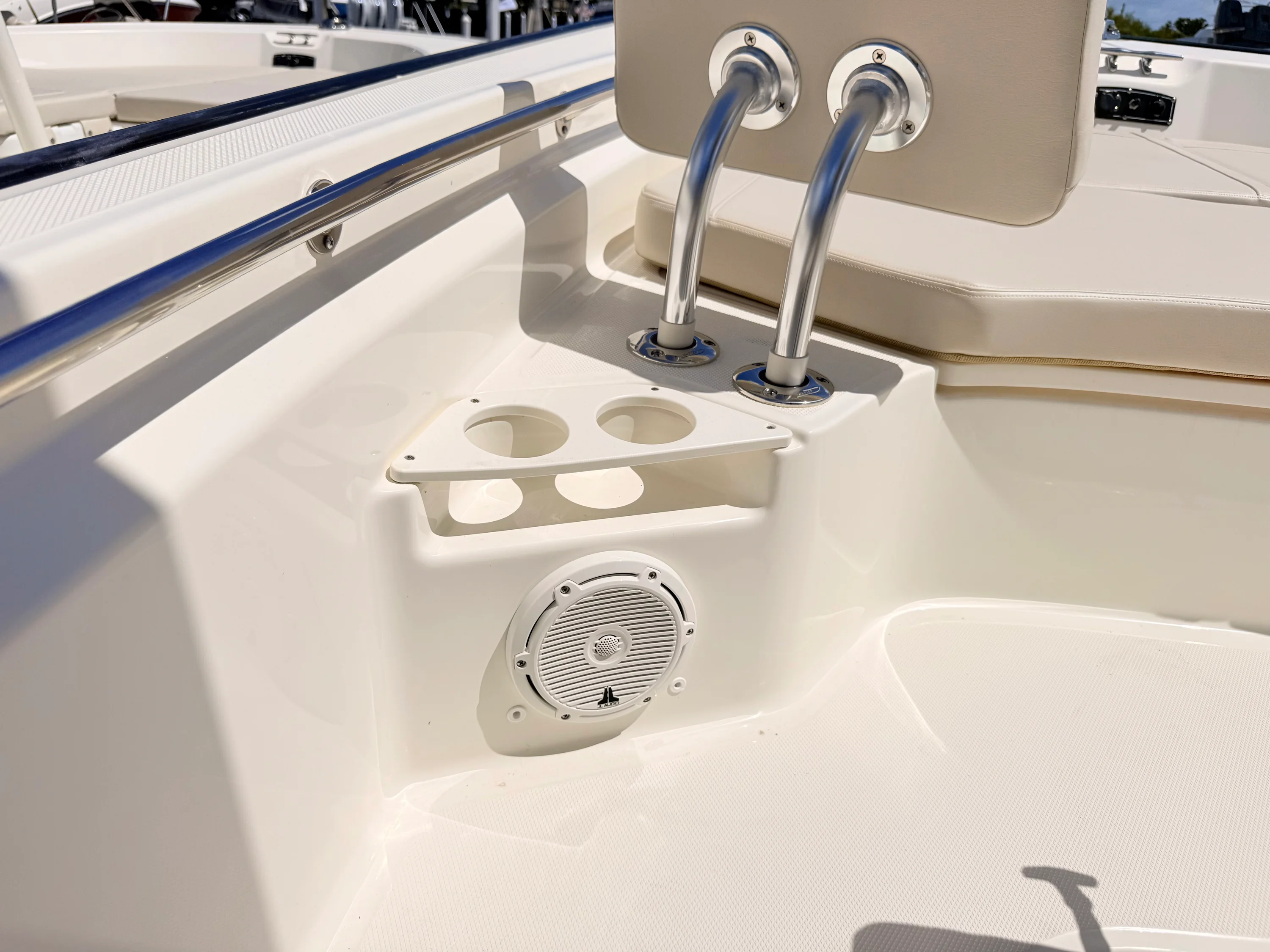 2026 Boston Whaler 210 Montauk Image Thumbnail #35