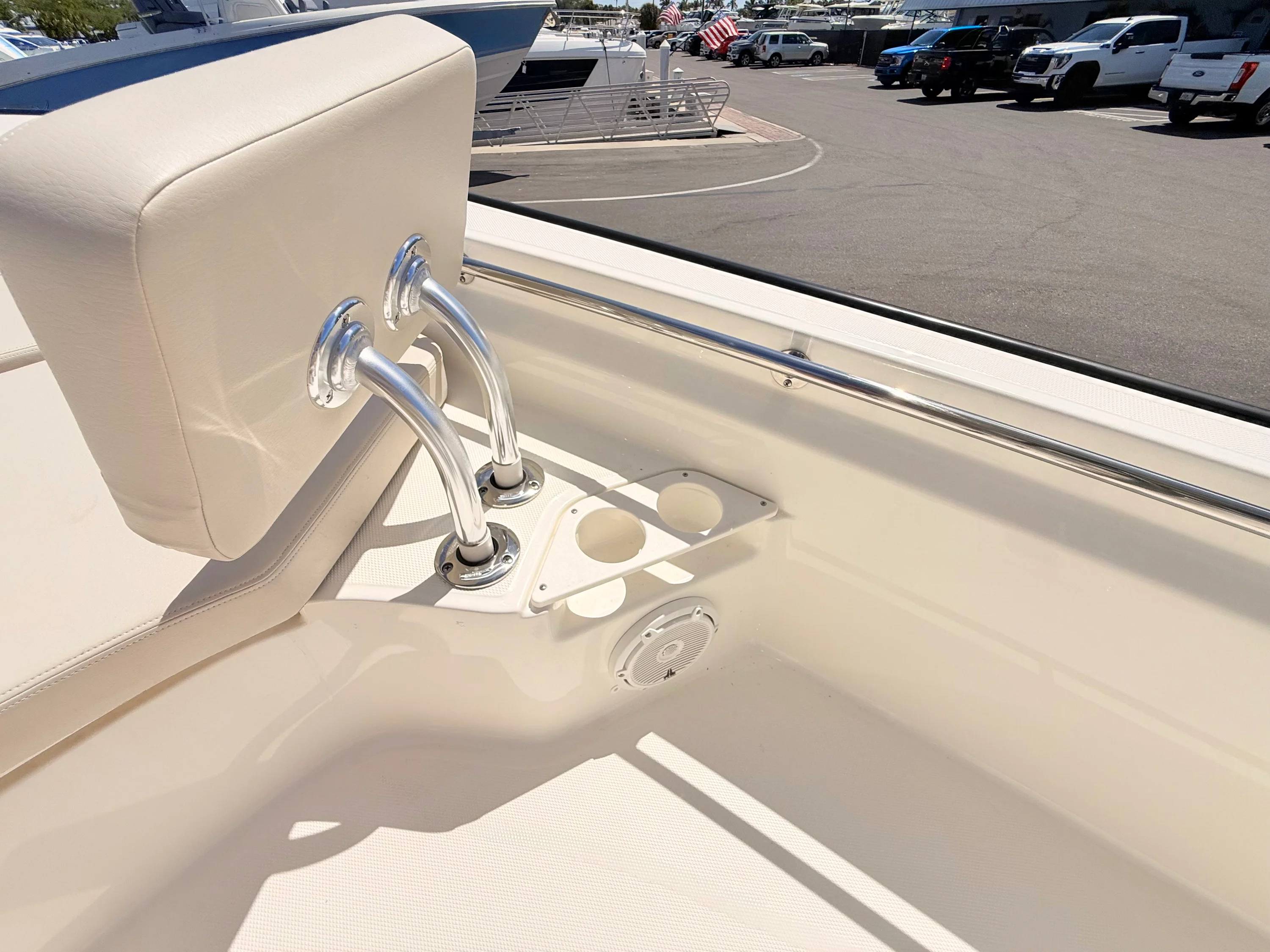 2026 Boston Whaler 210 Montauk Image Thumbnail #34