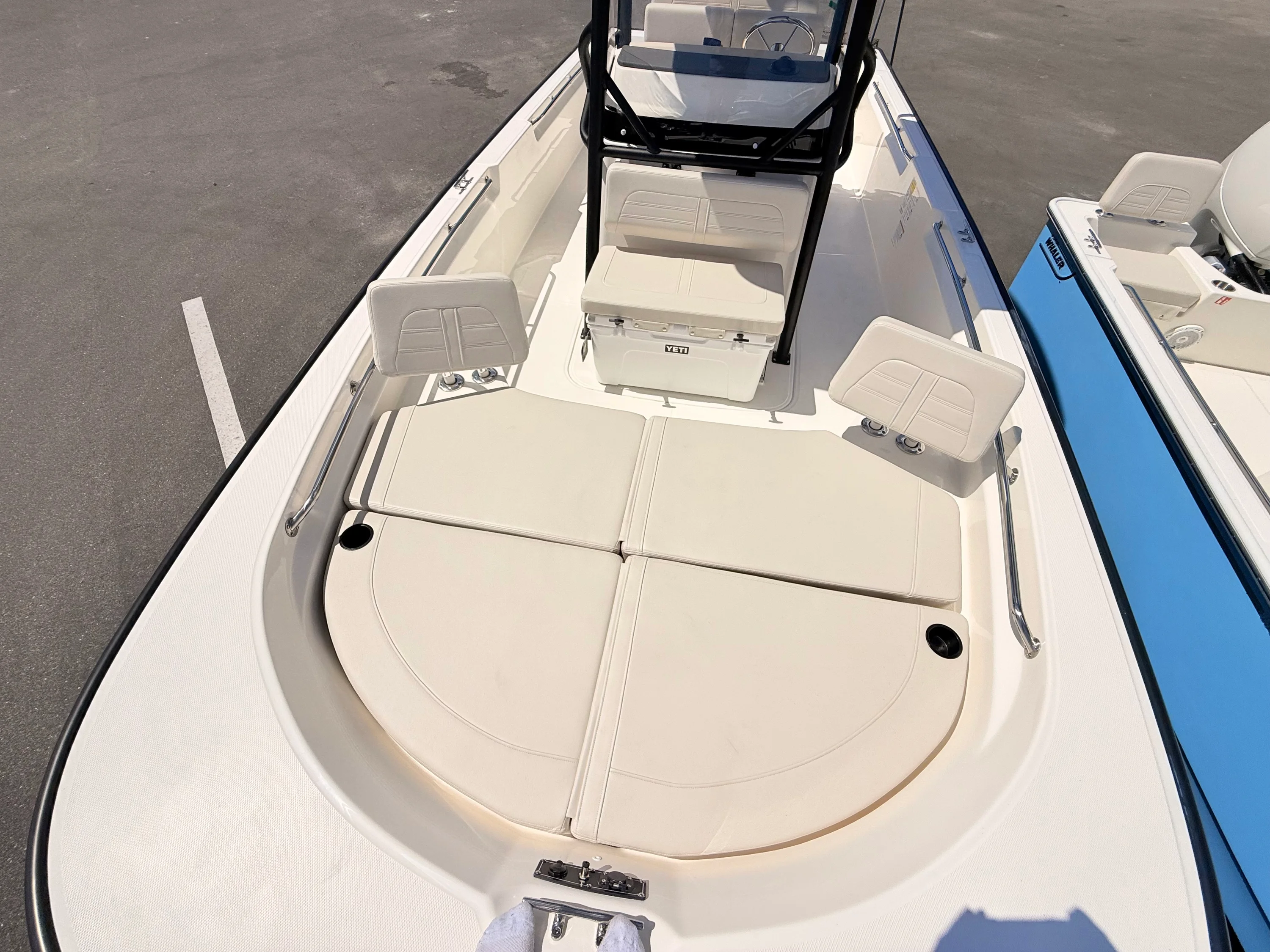2026 Boston Whaler 210 Montauk Image Thumbnail #33