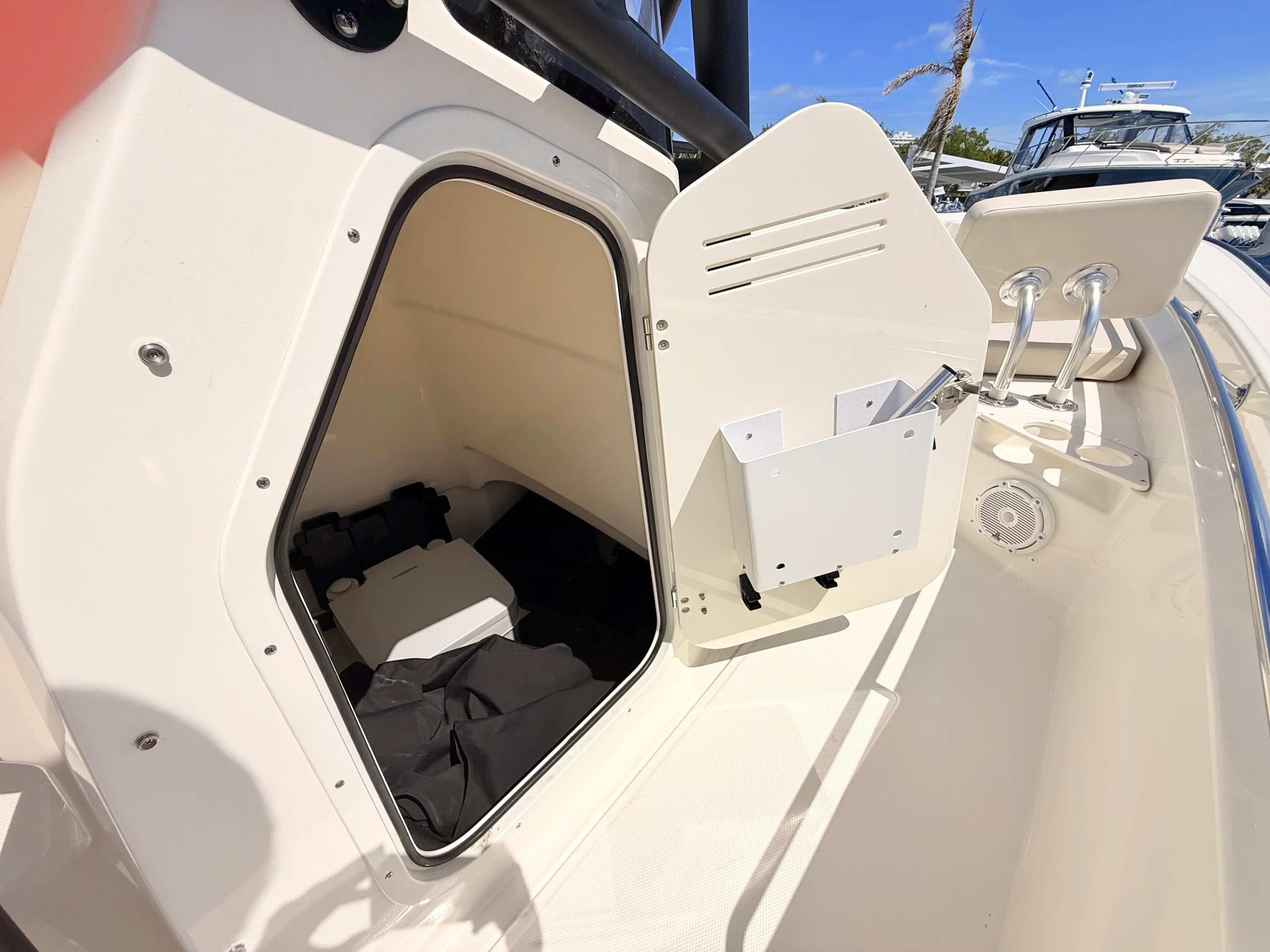 2026 Boston Whaler 210 Montauk Image Thumbnail #27