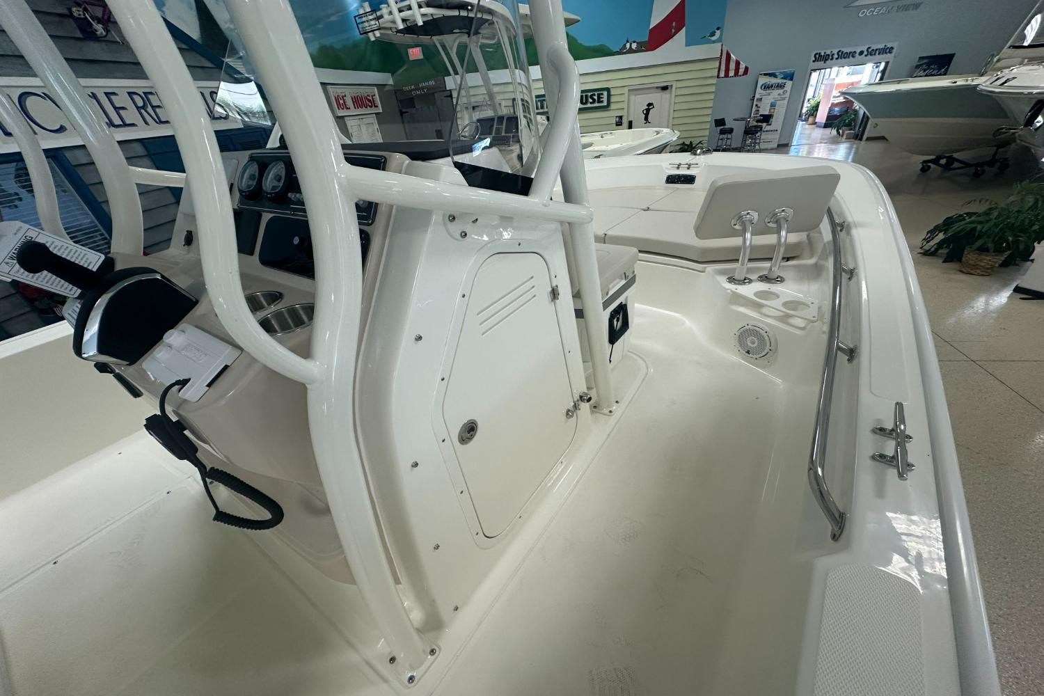 2026 Boston Whaler 210 Montauk Image Thumbnail #14
