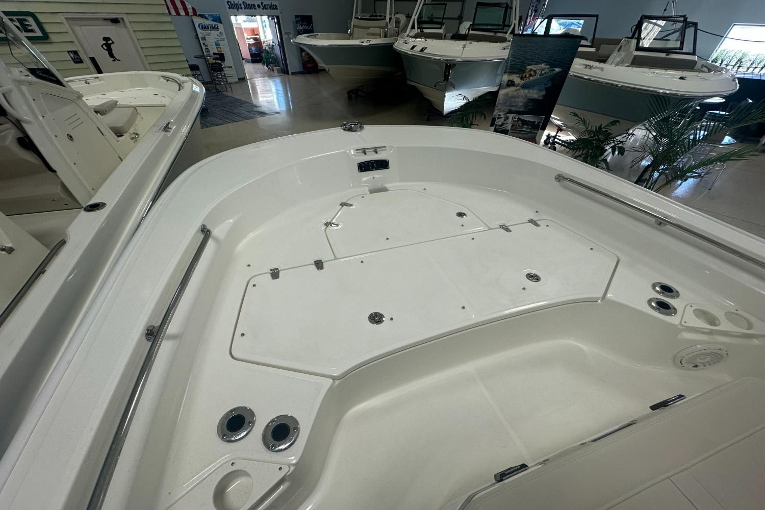 2026 Boston Whaler 210 Montauk Image Thumbnail #19