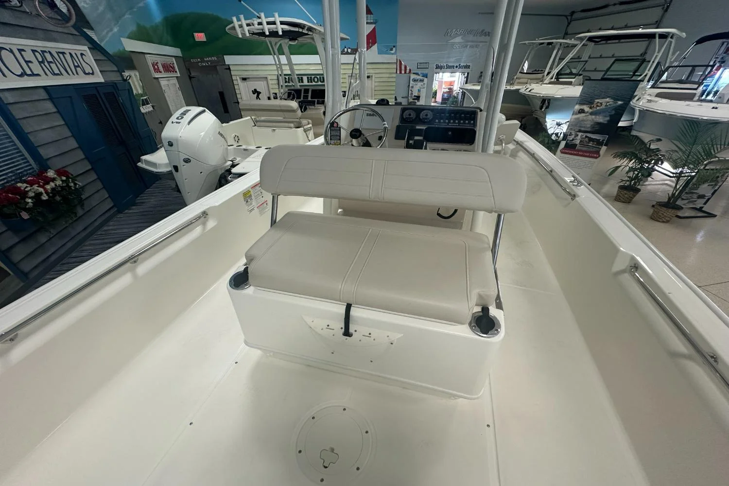 2026 Boston Whaler 210 Montauk Image Thumbnail #7