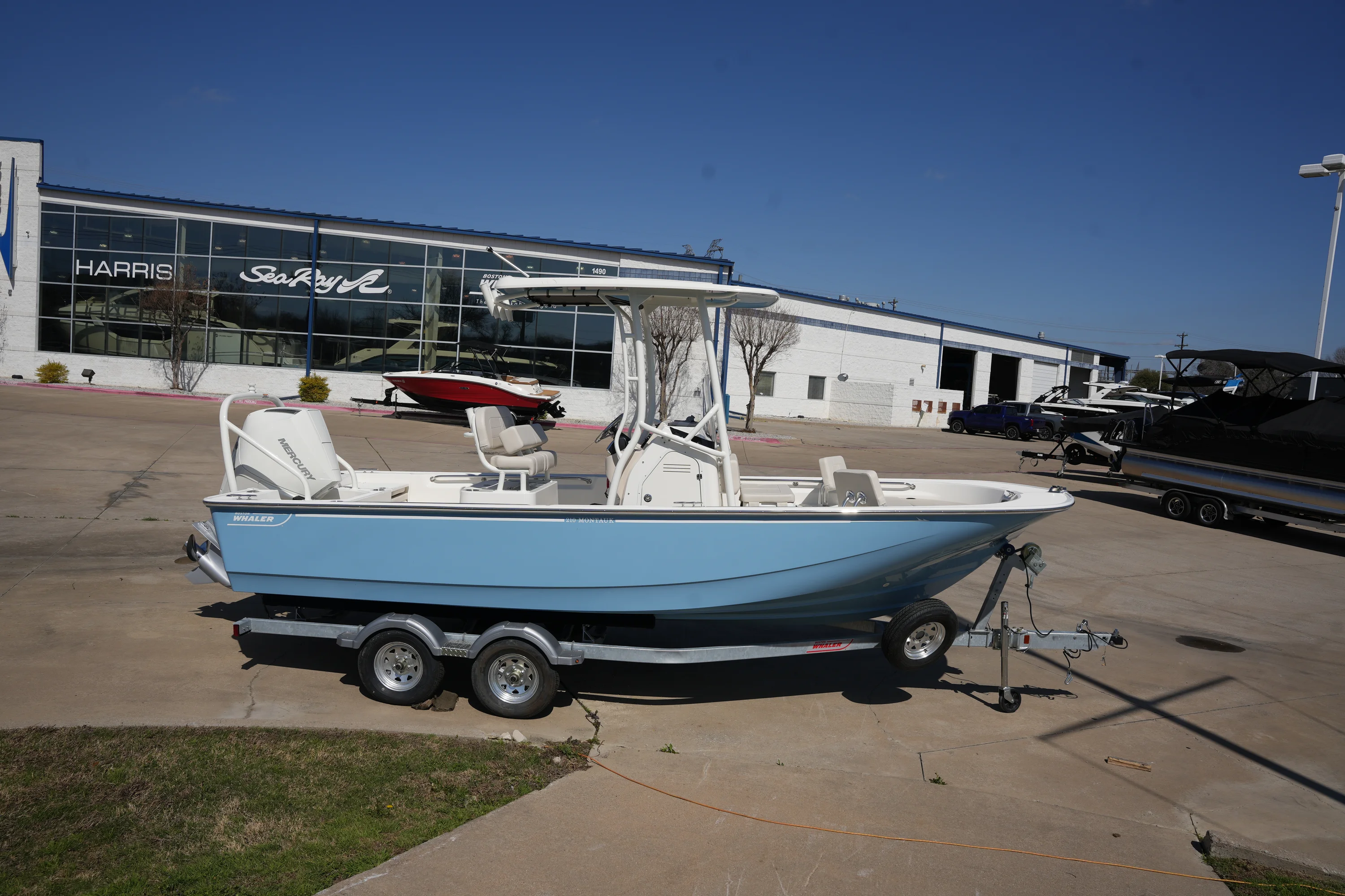 2026 Boston Whaler 210 Montauk Image Thumbnail #0