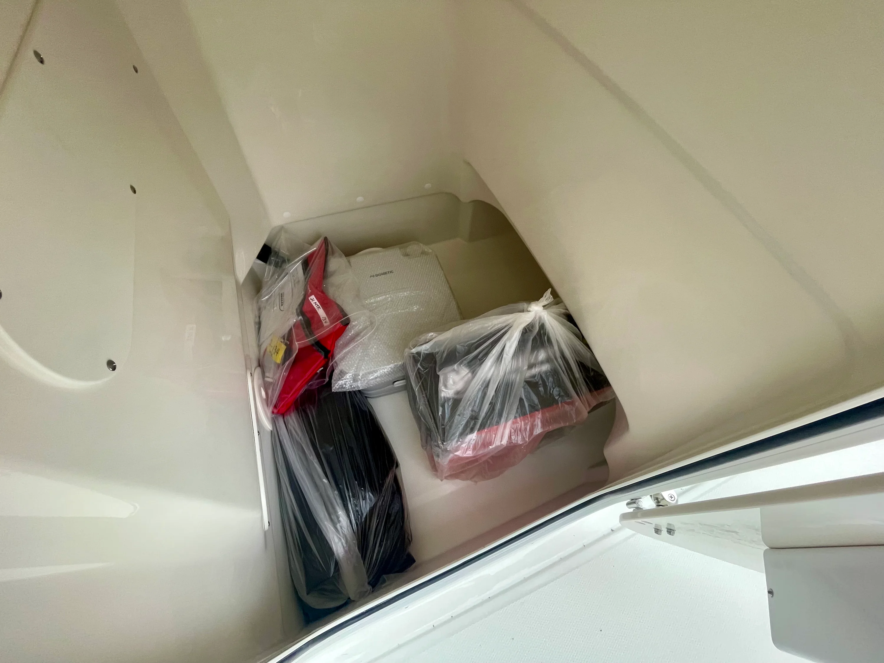 2026 Boston Whaler 210 Montauk Image Thumbnail #14