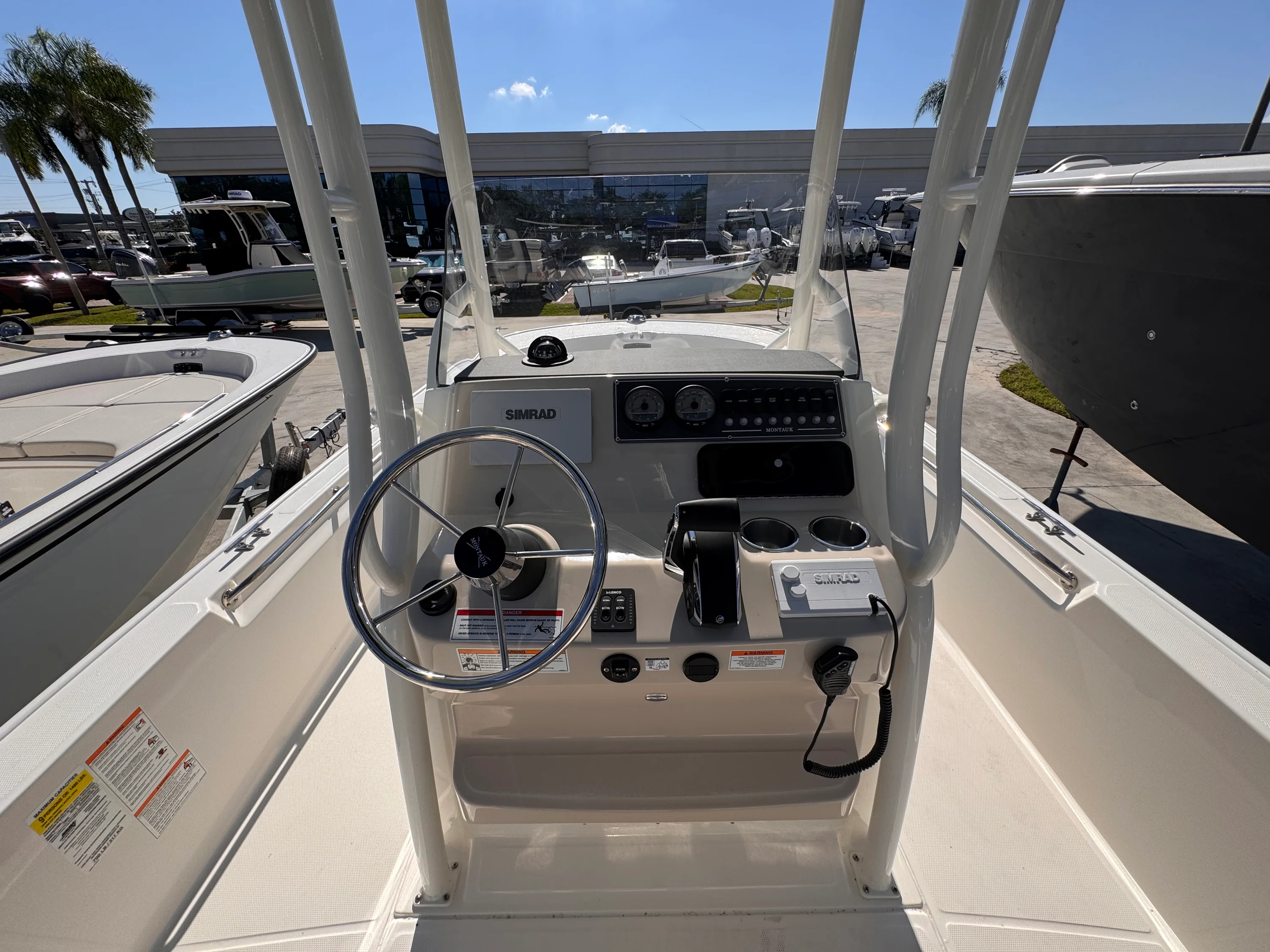 2026 Boston Whaler 210 Montauk Image Thumbnail #12