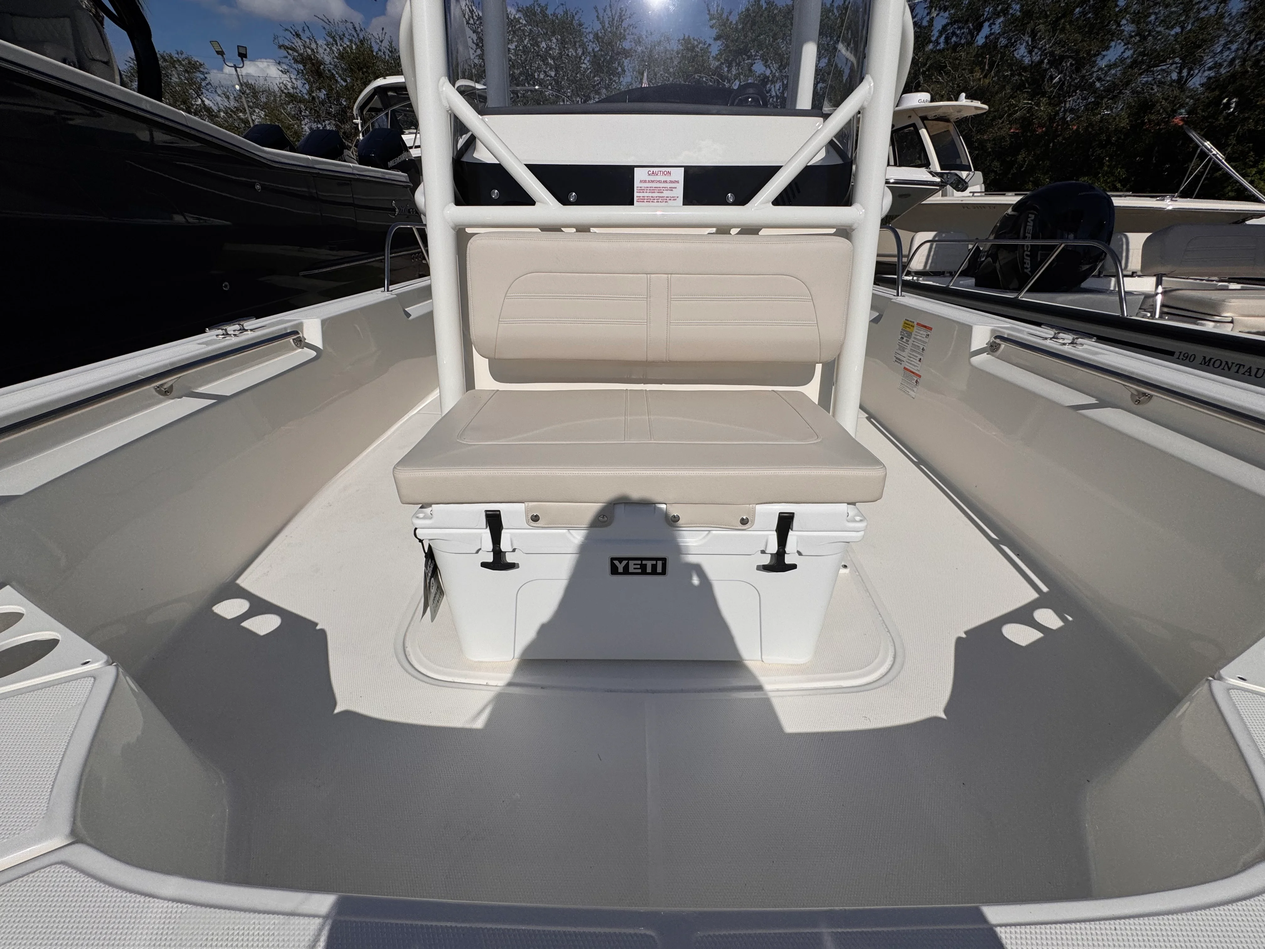 2026 Boston Whaler 210 Montauk Image Thumbnail #21