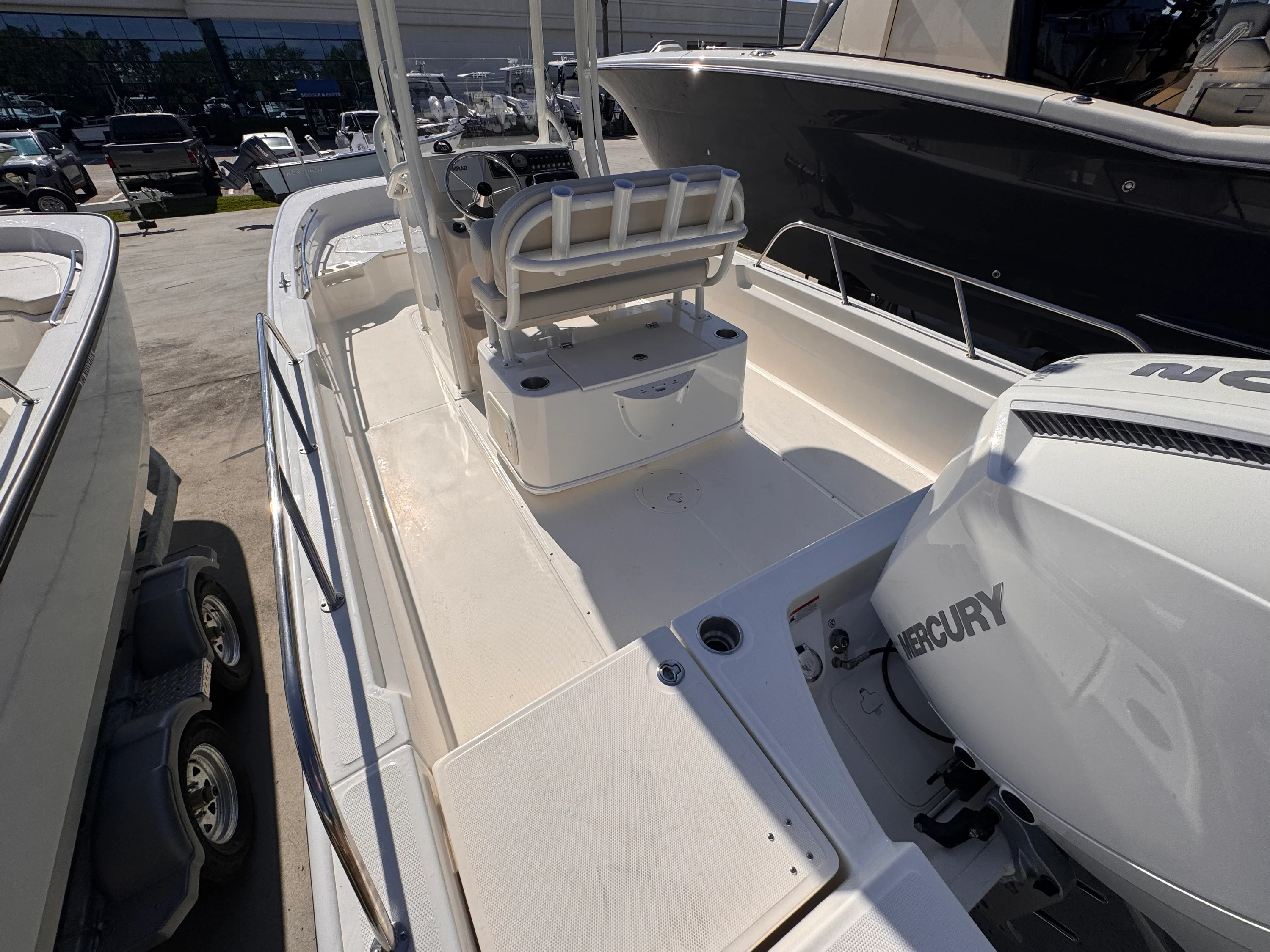 2026 Boston Whaler 210 Montauk Image Thumbnail #7