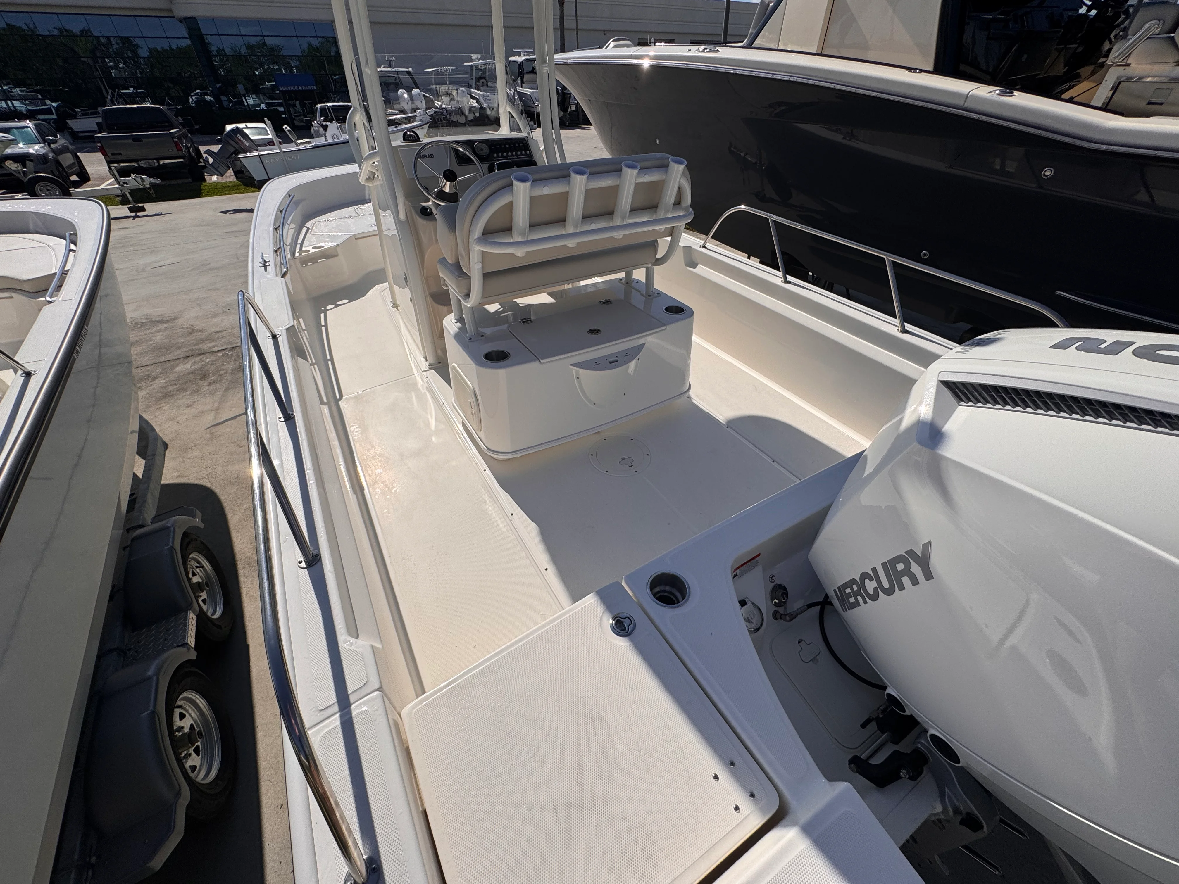 2026 Boston Whaler 210 Montauk Image Thumbnail #7