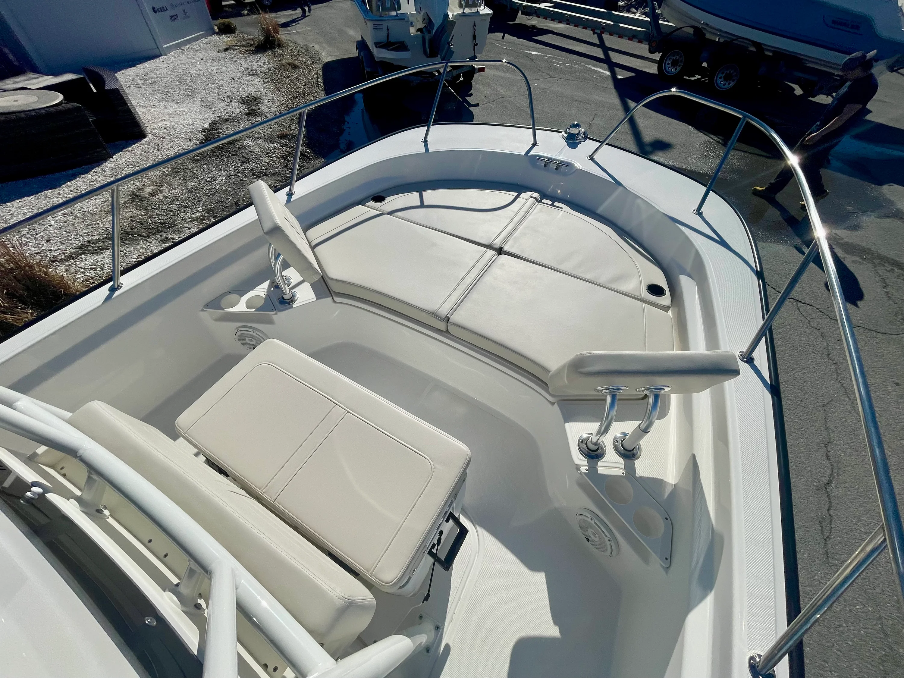 2026 Boston Whaler 210 Montauk Image Thumbnail #16