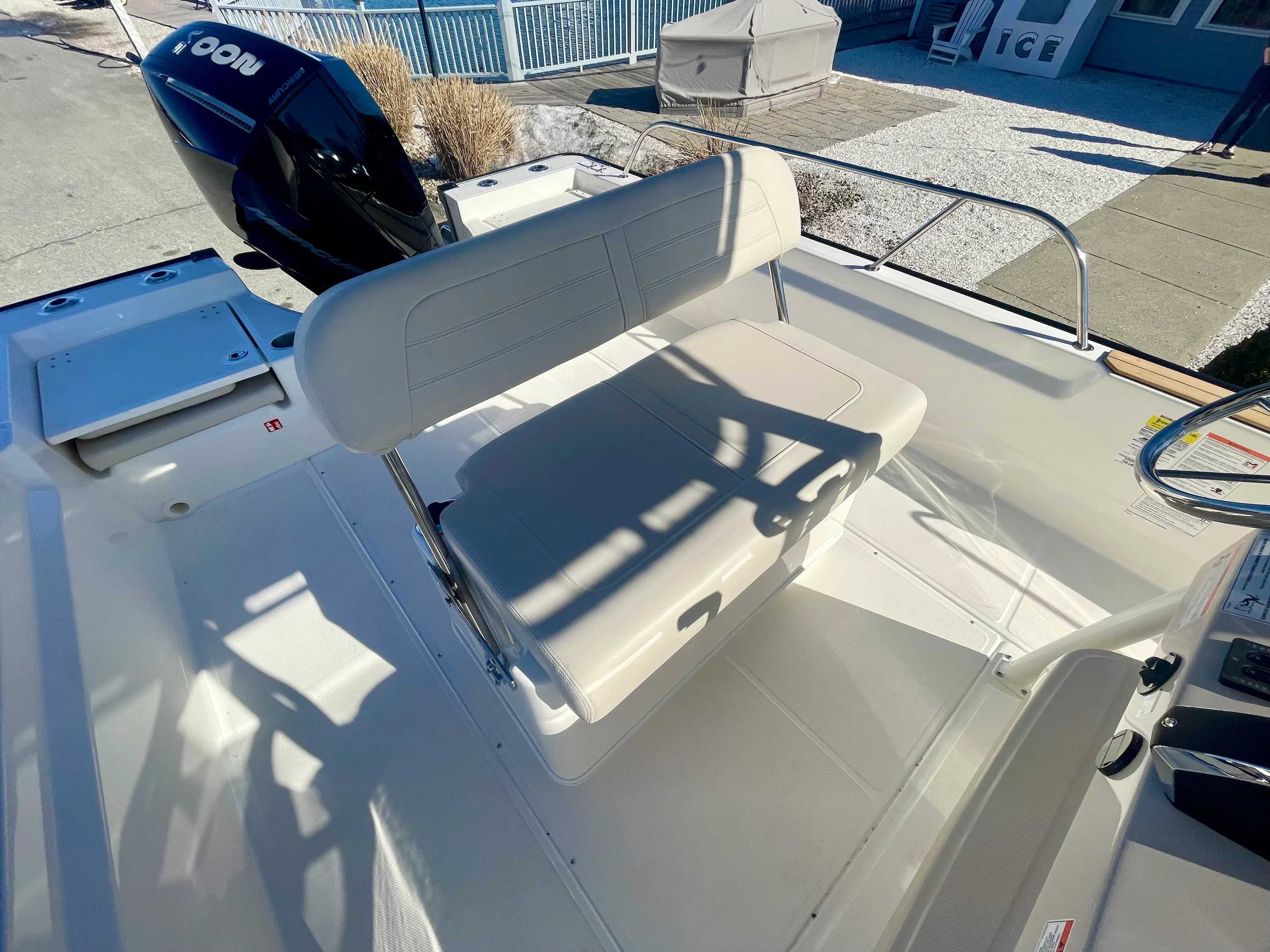 2026 Boston Whaler 210 Montauk Image Thumbnail #10