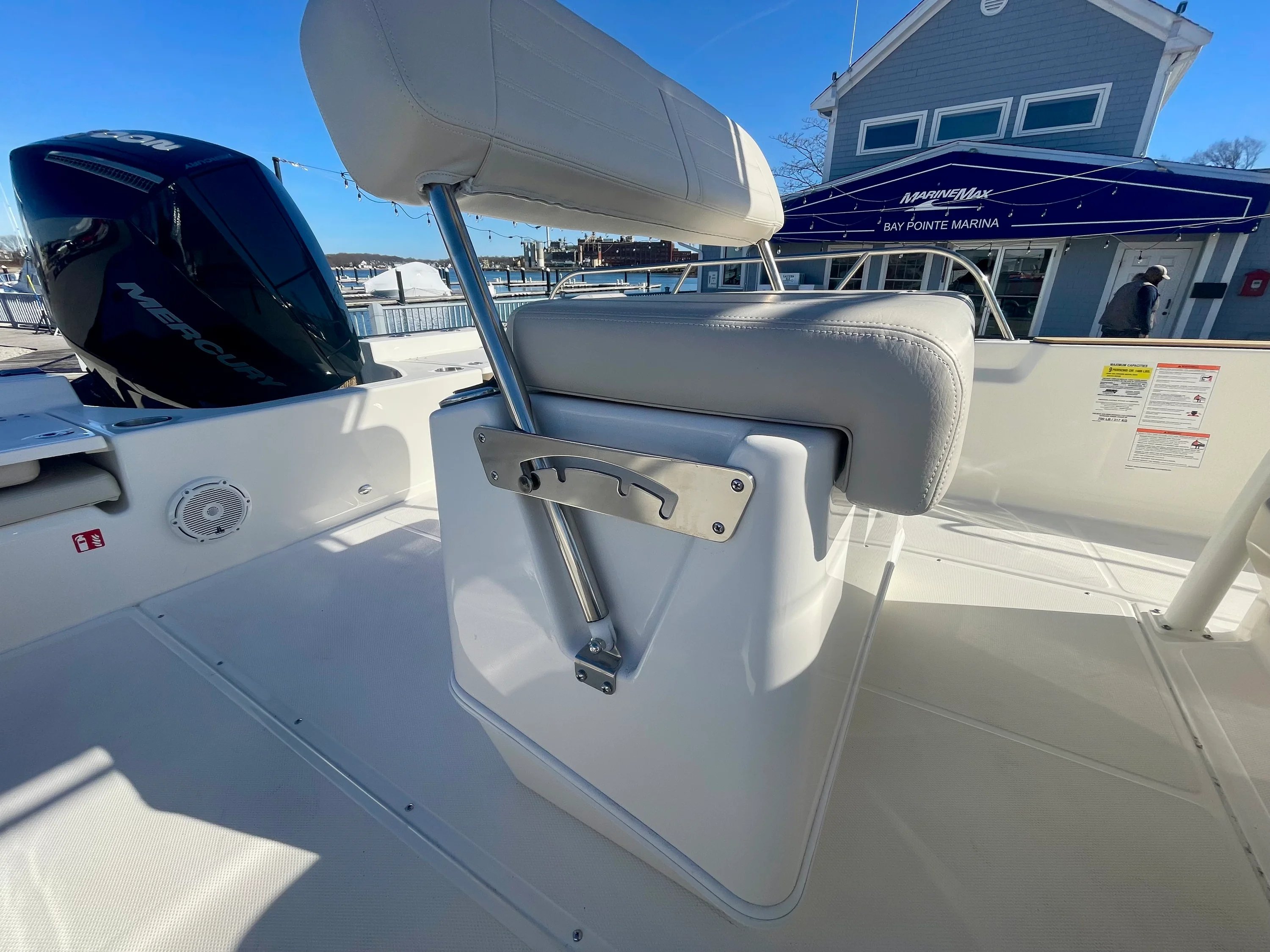 2026 Boston Whaler 210 Montauk Image Thumbnail #11