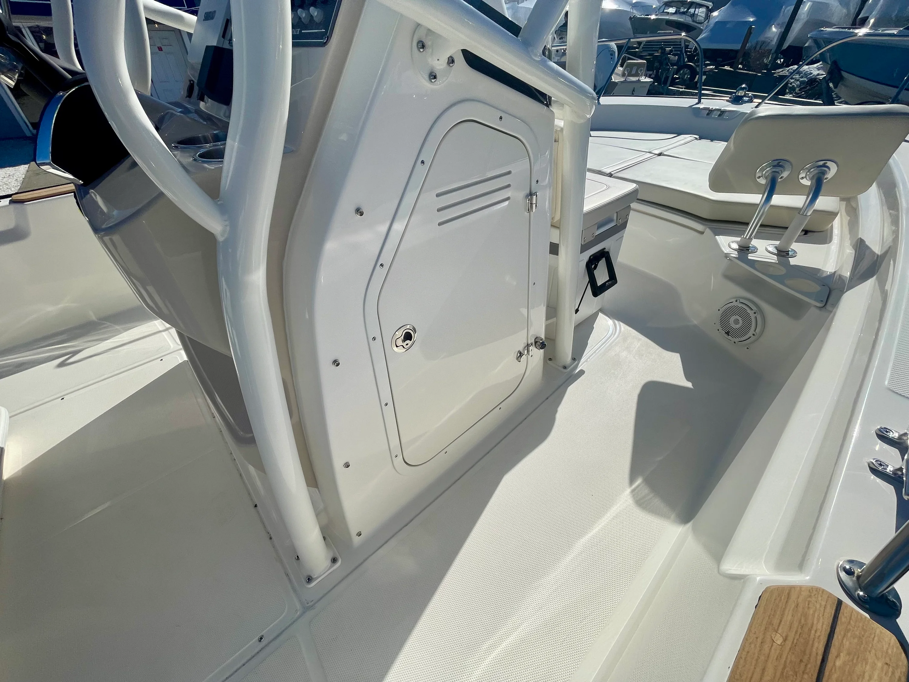 2026 Boston Whaler 210 Montauk Image Thumbnail #13