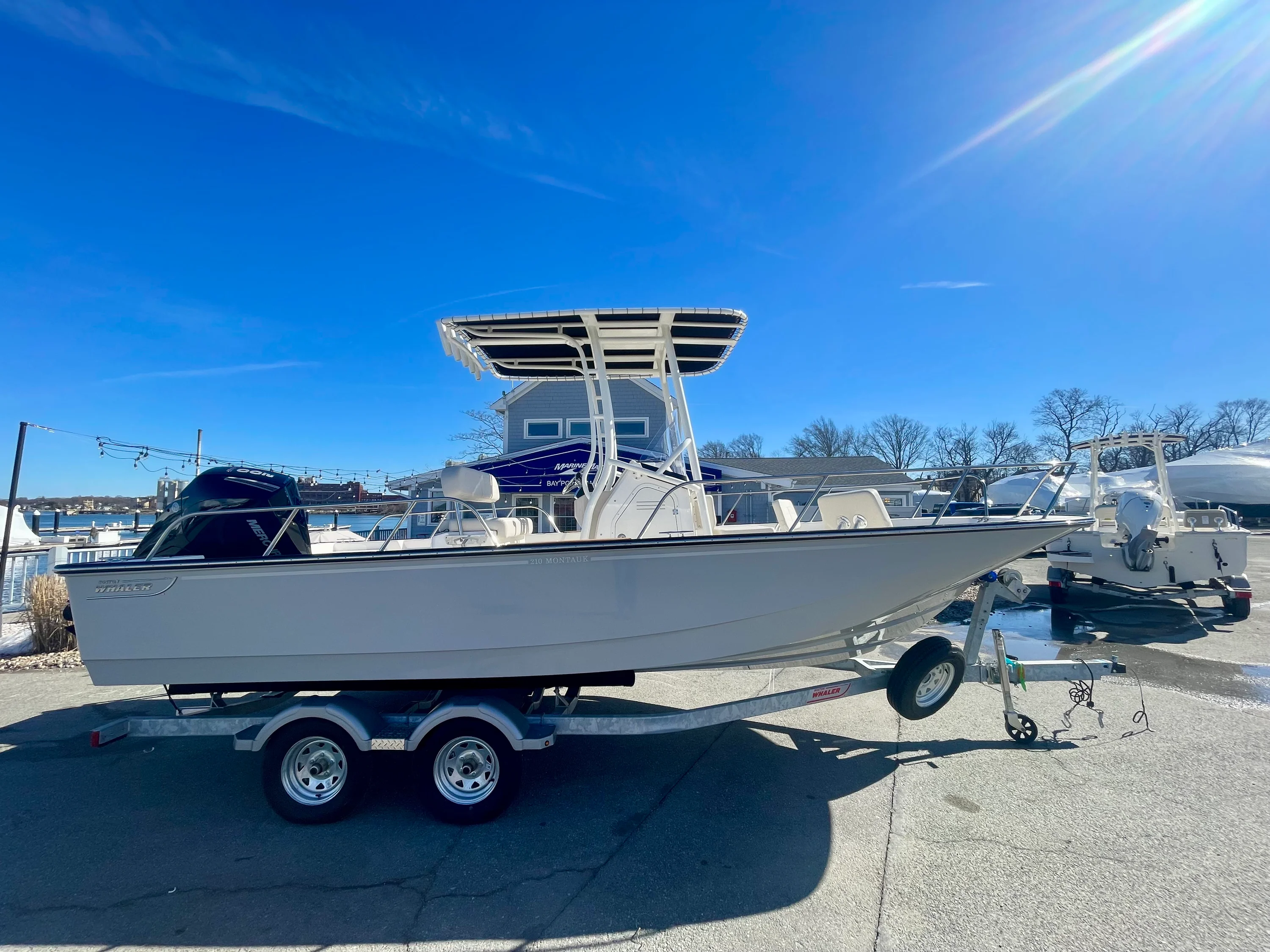 2026 Boston Whaler 210 Montauk Image Thumbnail #0