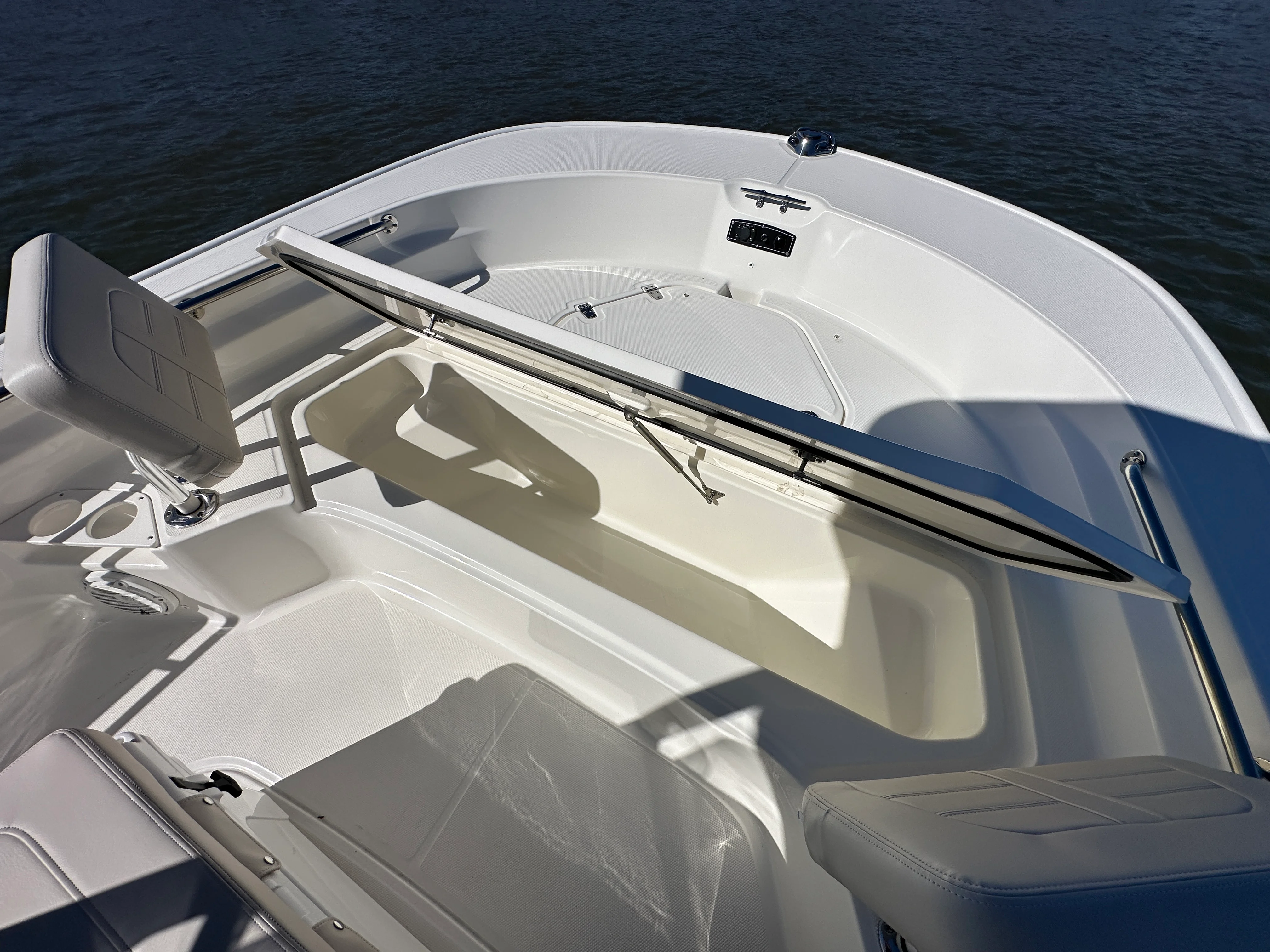 2026 Boston Whaler 210 Montauk Image Thumbnail #19